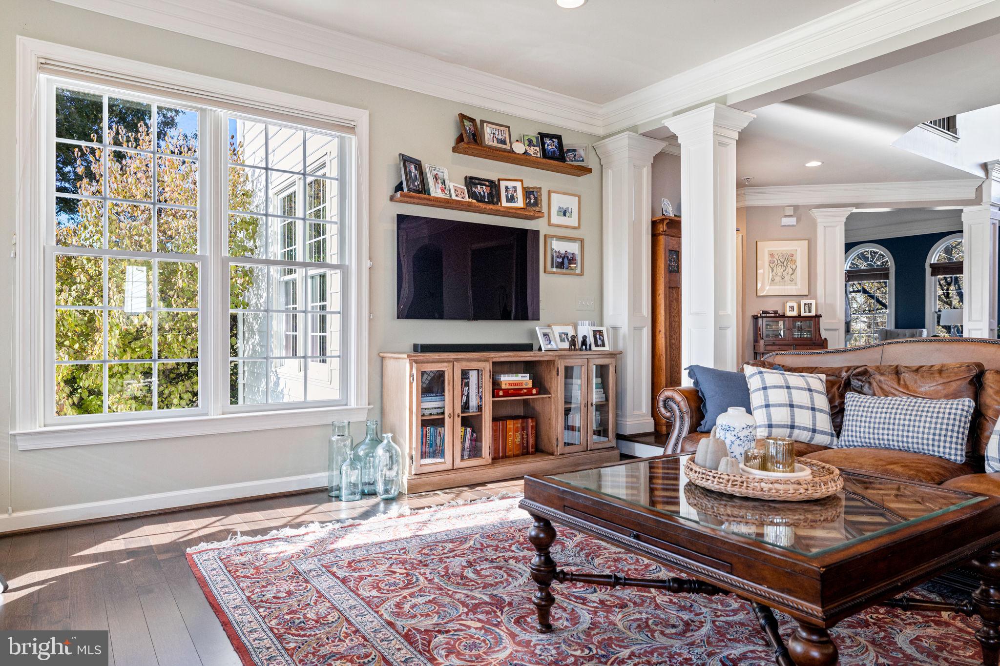 EMERALD PARK ESTATES - Residential