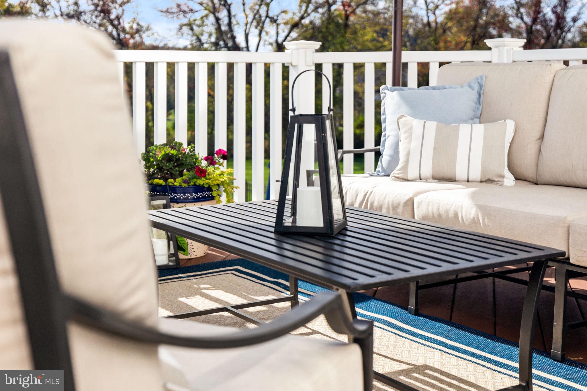 EMERALD PARK ESTATES - Residential