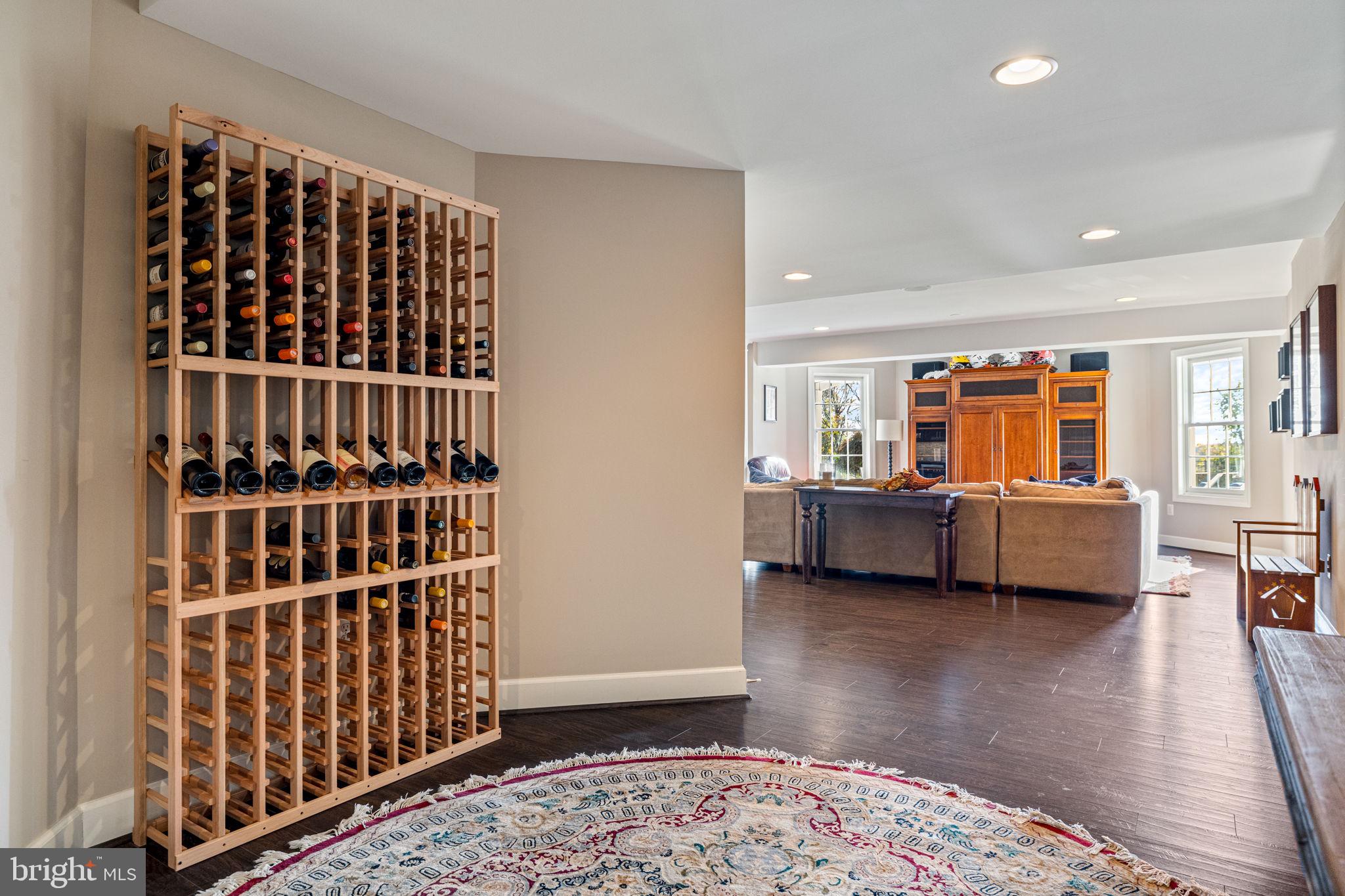 EMERALD PARK ESTATES - Residential