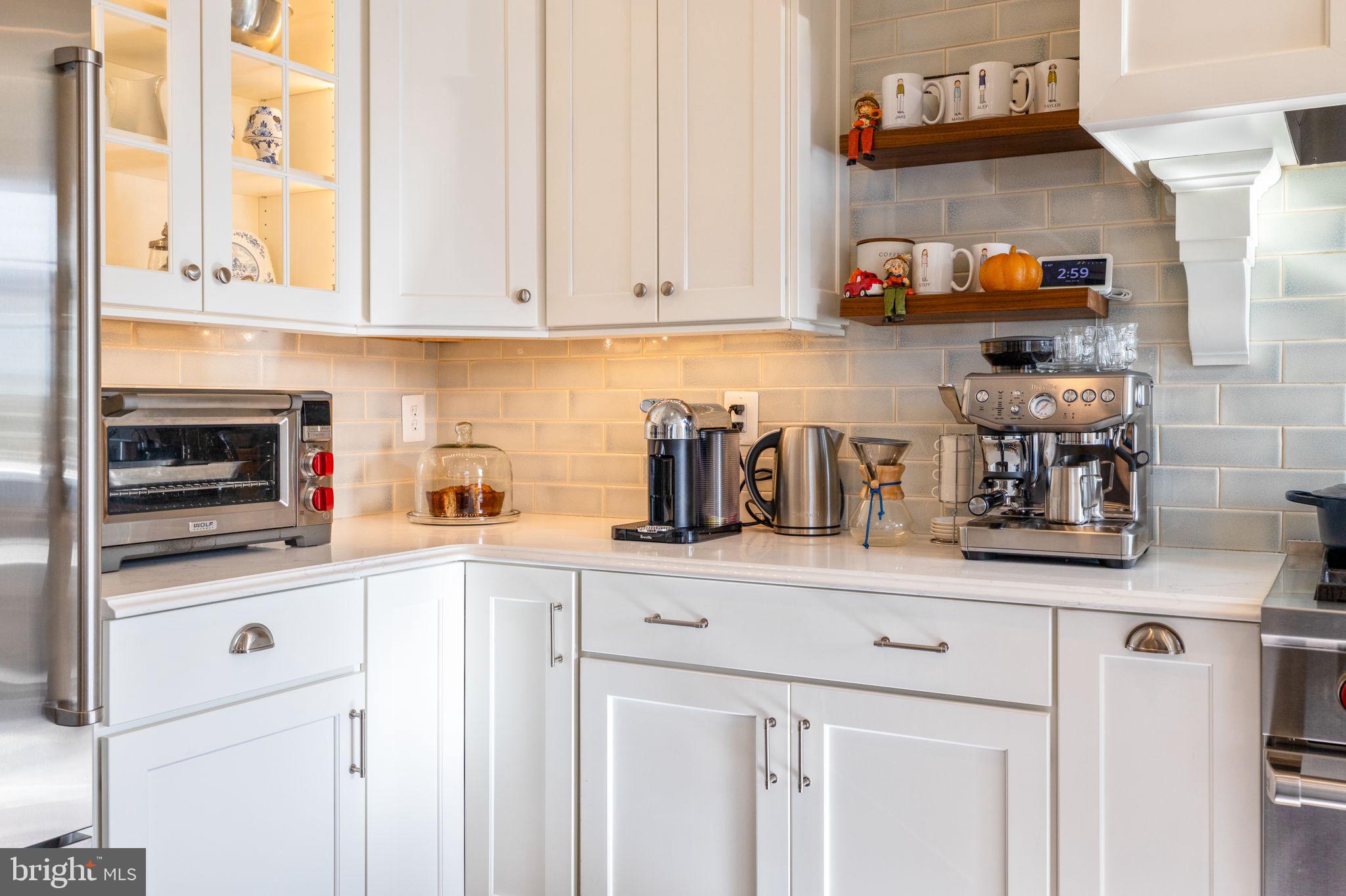 EMERALD PARK ESTATES - Residential