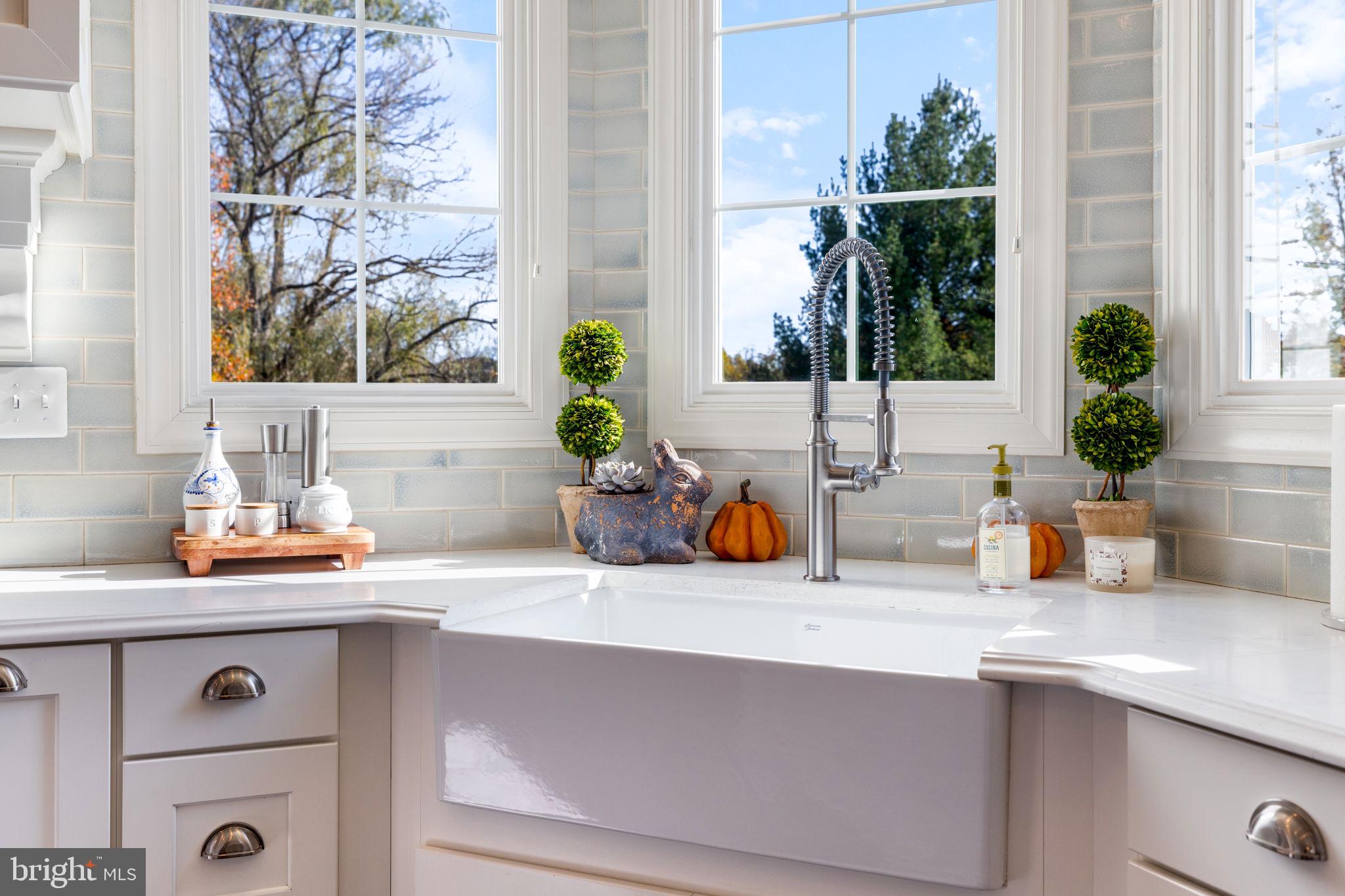 EMERALD PARK ESTATES - Residential