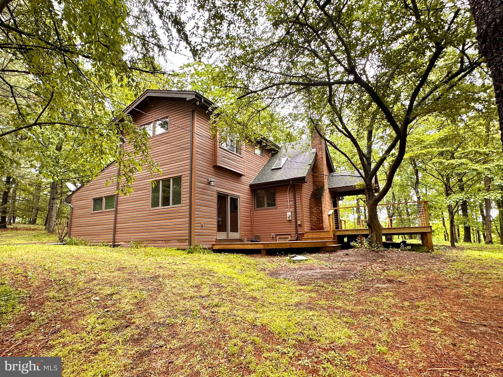 594 DEER LICK LANE