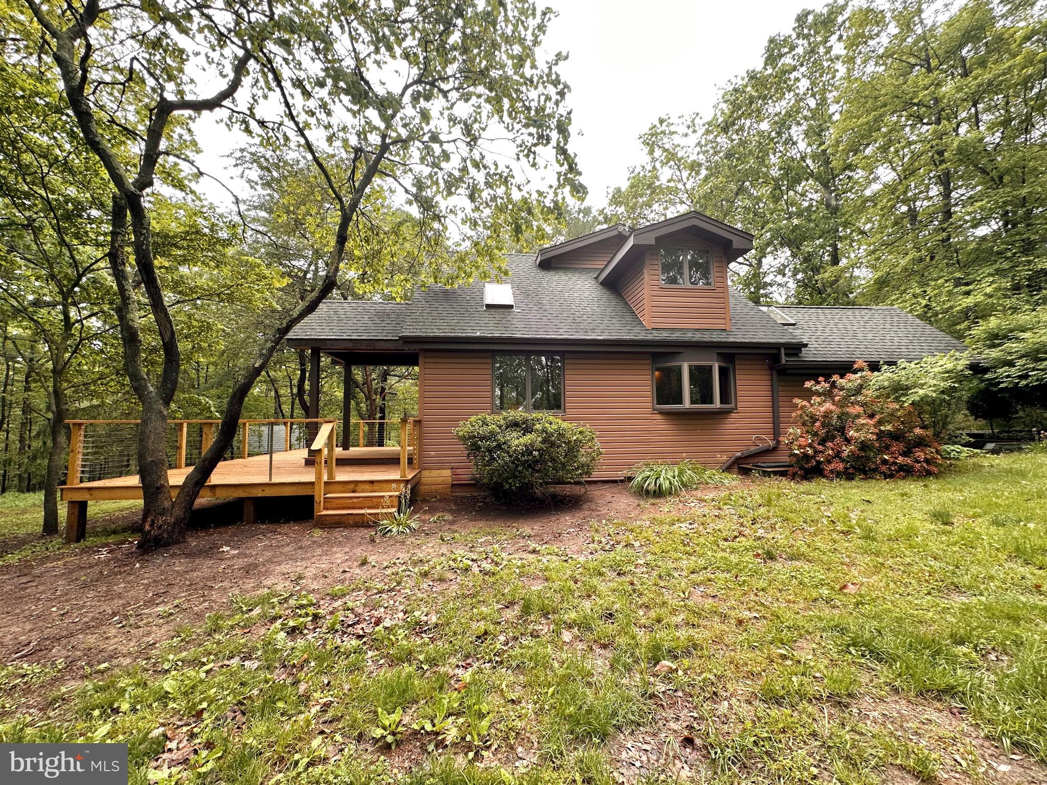 594 DEER LICK LANE