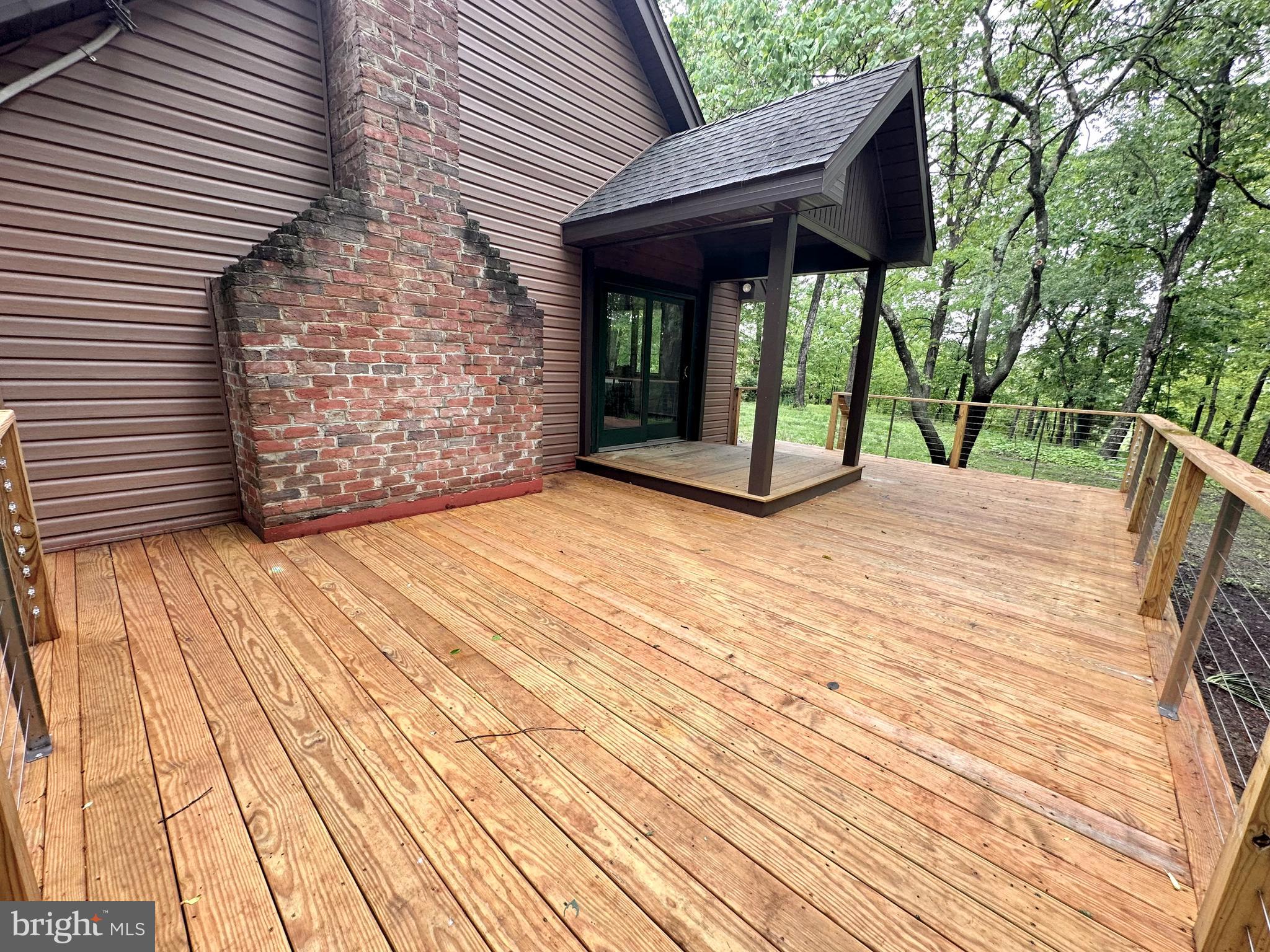 594 DEER LICK LANE