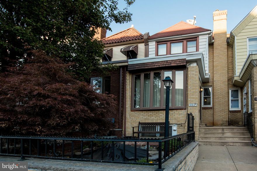 **Seller's Assist and/or Rate Buy Down Considered**


Welcome to 2217, a rare find in the market that will become home to a discerning buyer.   The curb appeal will first amaze you with a beautiful five panel bay window that overlooks an enclosed brick patio, topped with black iron accents. You enter a bonus area of the home that serves as an extension of the living room area.  There is a faux fireplace prior to the dining area.  The kitchen has ceramic tile, electric cooktop and wall oven with separate broiler.  There is a Whirlpool side by side refrigerator that is less than five years old with very little use. 

The basement is finished and provides a variety of uses, such as additional living, sleep or office space.  The washer and dryer are located in the basement along with a bonus functioning toilet.  At the rear of the basement is an egress to the outside via door or through the garage(actually large enough for a vehicle).   

The second floor of this property features three bedrooms and full bathroom with separate shower and soaking tub.  

Most of the home has carpet, but you are able to see some of the exposed hard wood floor in the rear bedroom.   

This home was lovingly maintained by its owners and is evidenced by the condition and updated mechanicals.  The gas fired boiler was installed new in 2022.