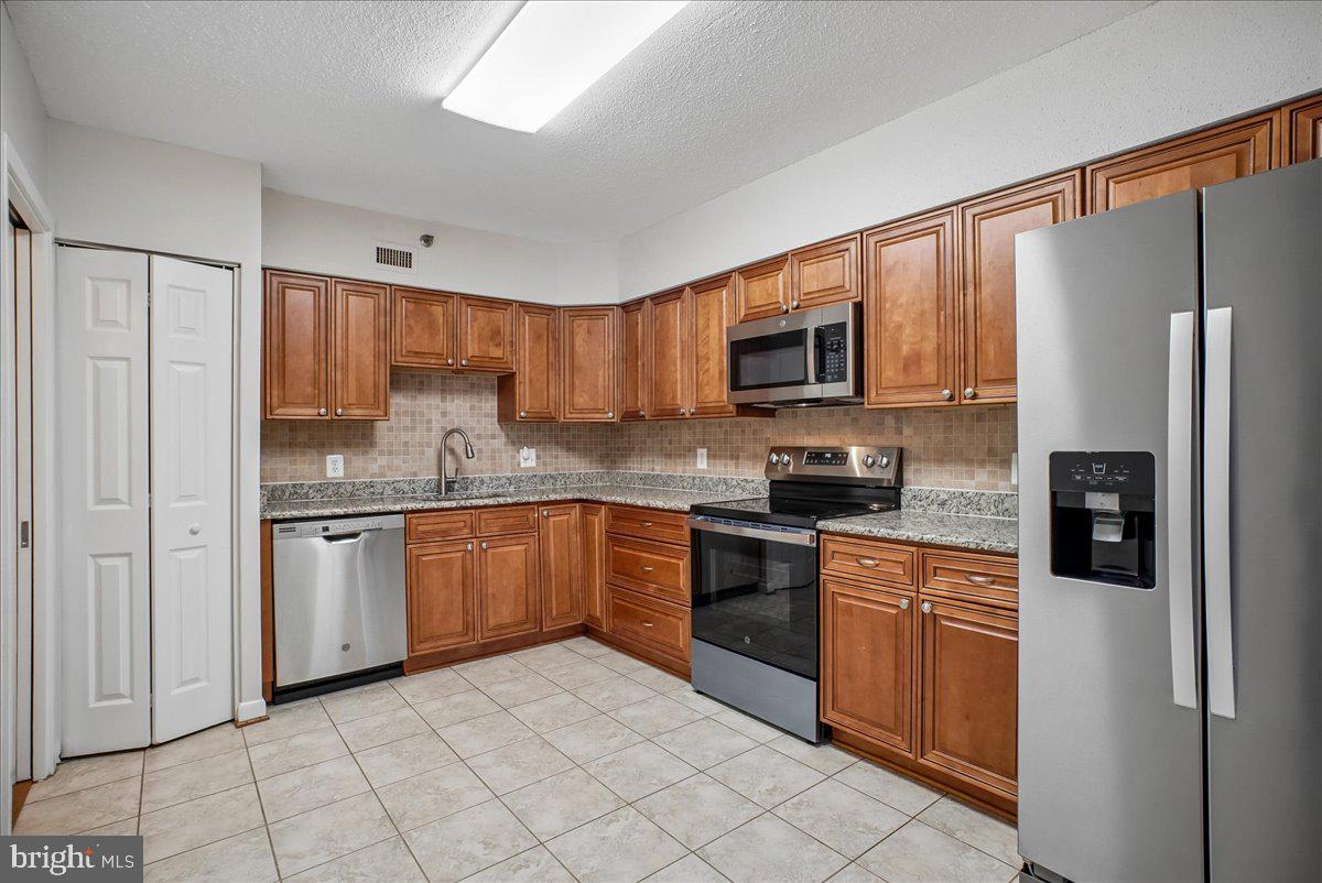 5501 SEMINARY ROAD 210S