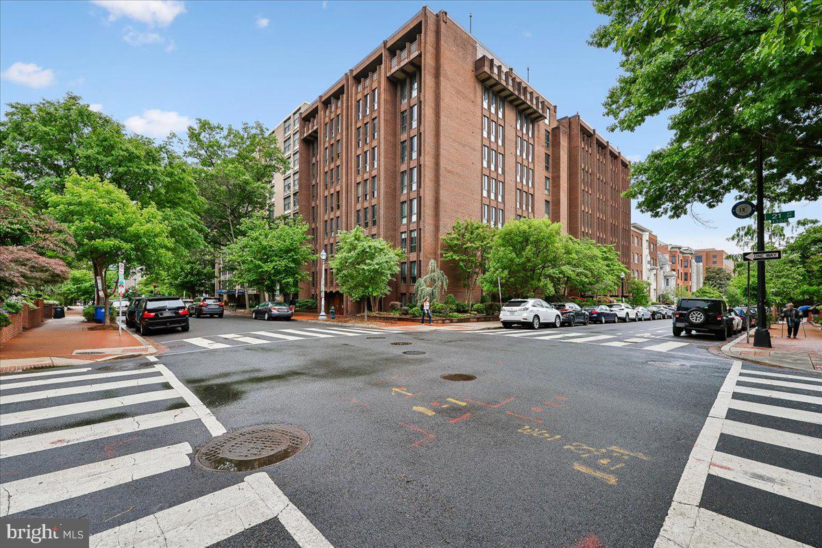 1280 21ST STREET NW 406