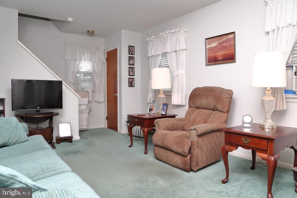 SOWE NEIGHBORHOOD / CABBAGE HILL - Residential