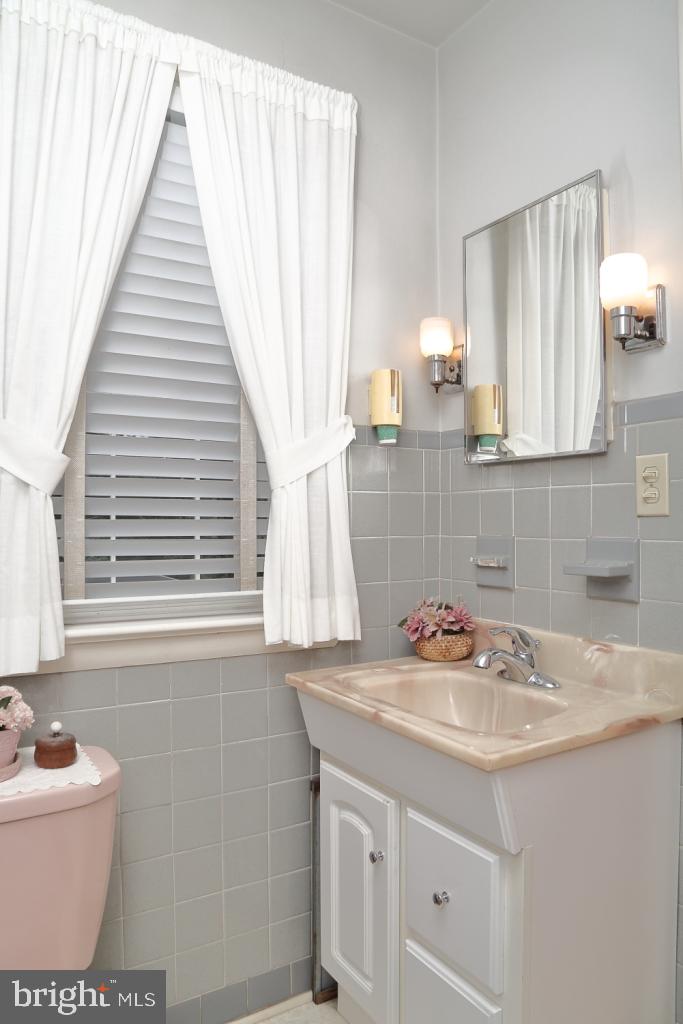 SOWE NEIGHBORHOOD / CABBAGE HILL - Residential