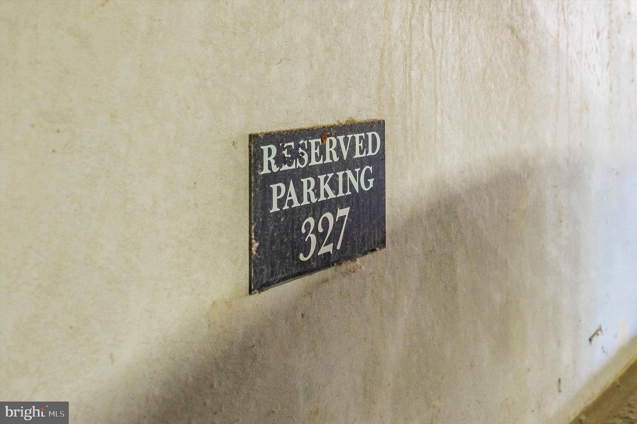 THE COLONNADE AT KENTLANDS - Residential