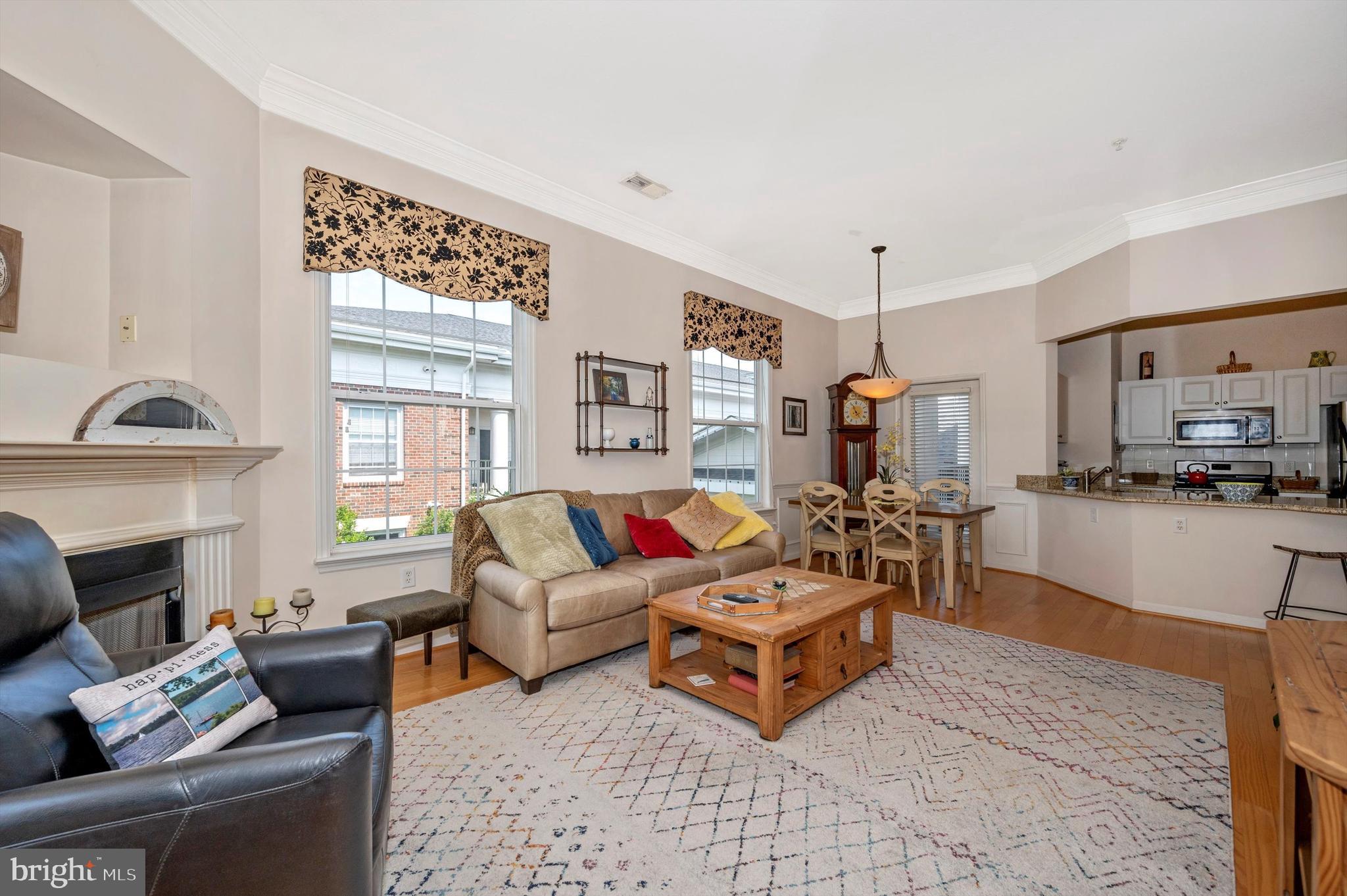 THE COLONNADE AT KENTLANDS - Residential