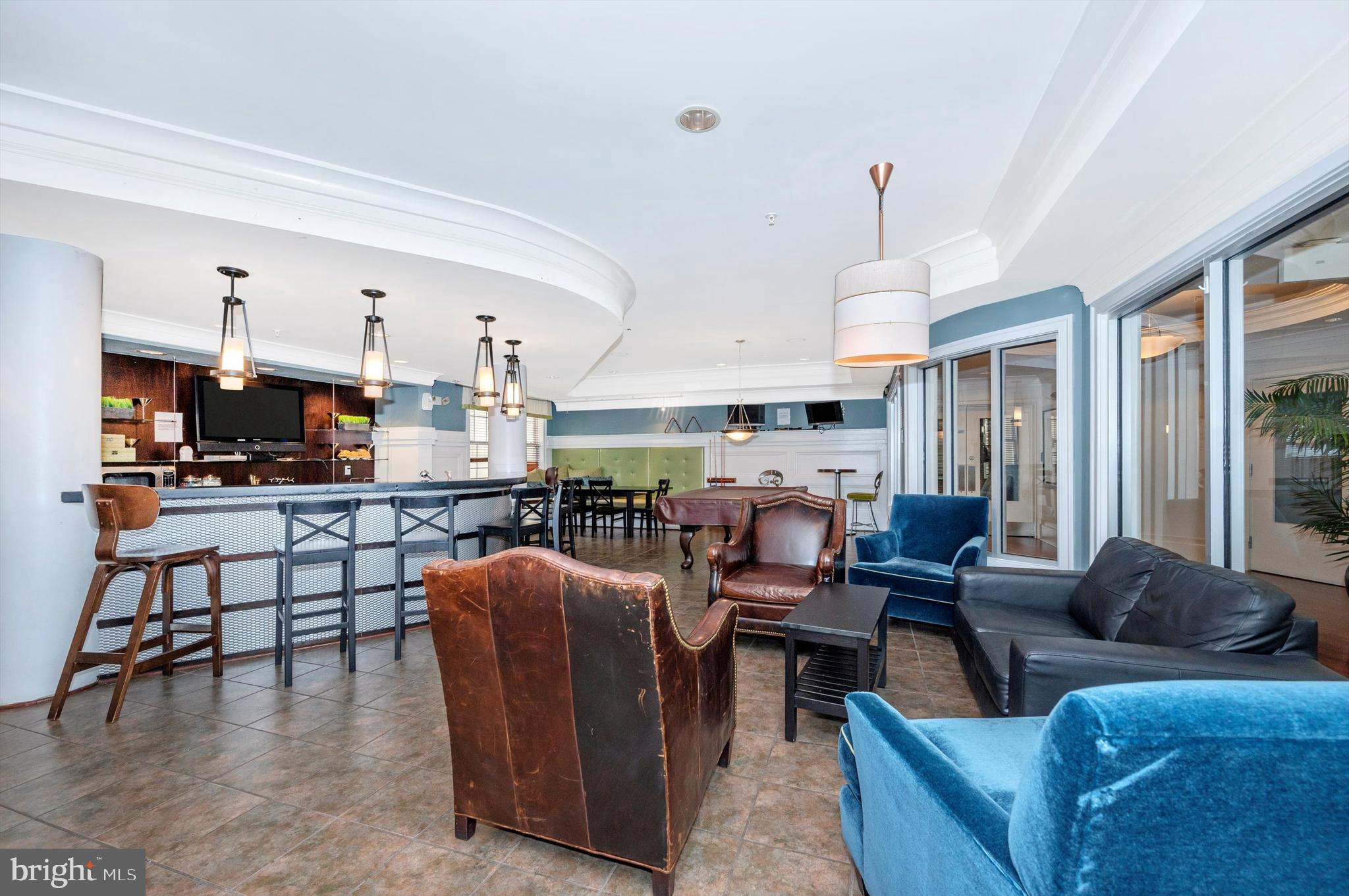 THE COLONNADE AT KENTLANDS - Residential