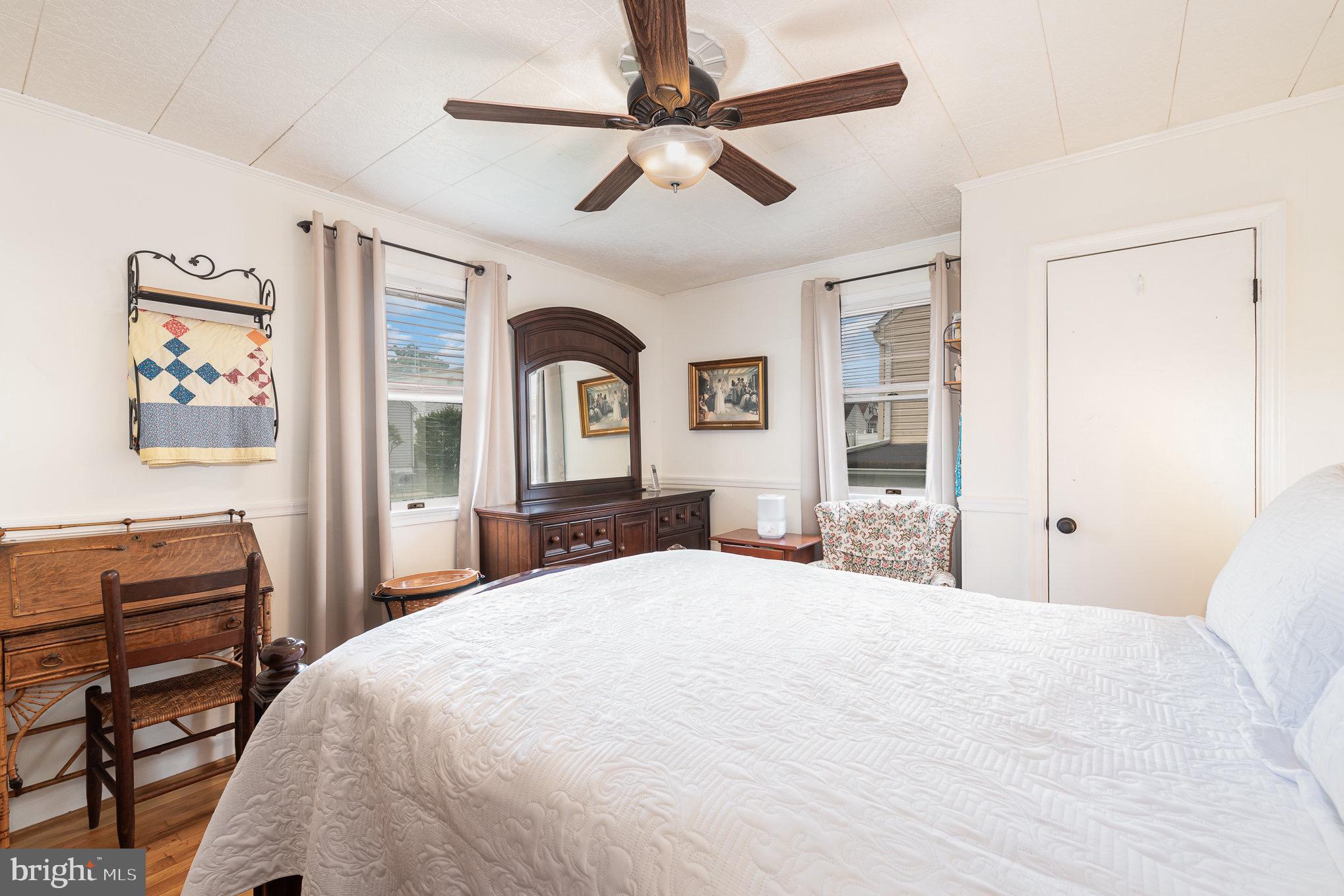 PARKVILLE HEIGHTS - Residential