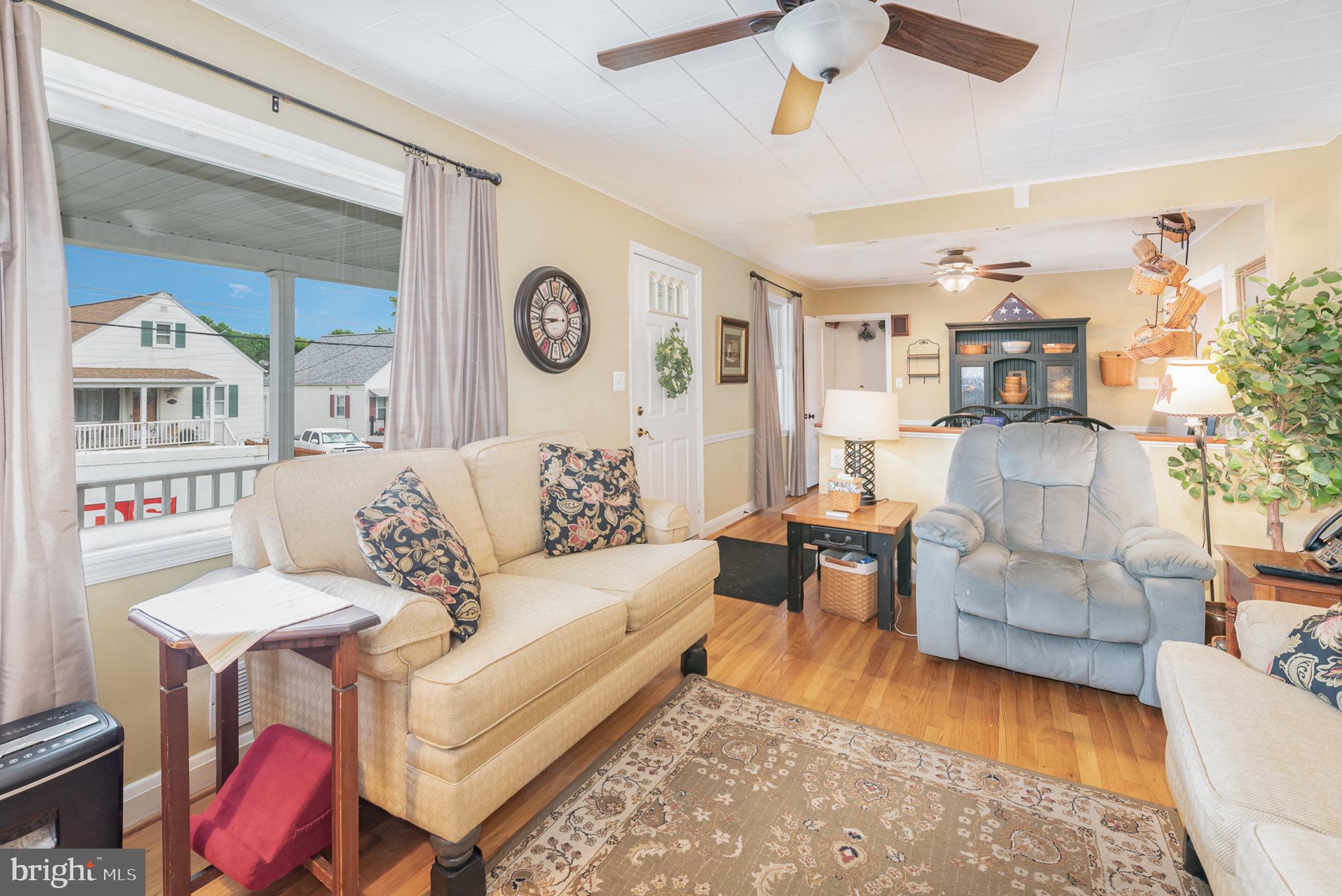 PARKVILLE HEIGHTS - Residential