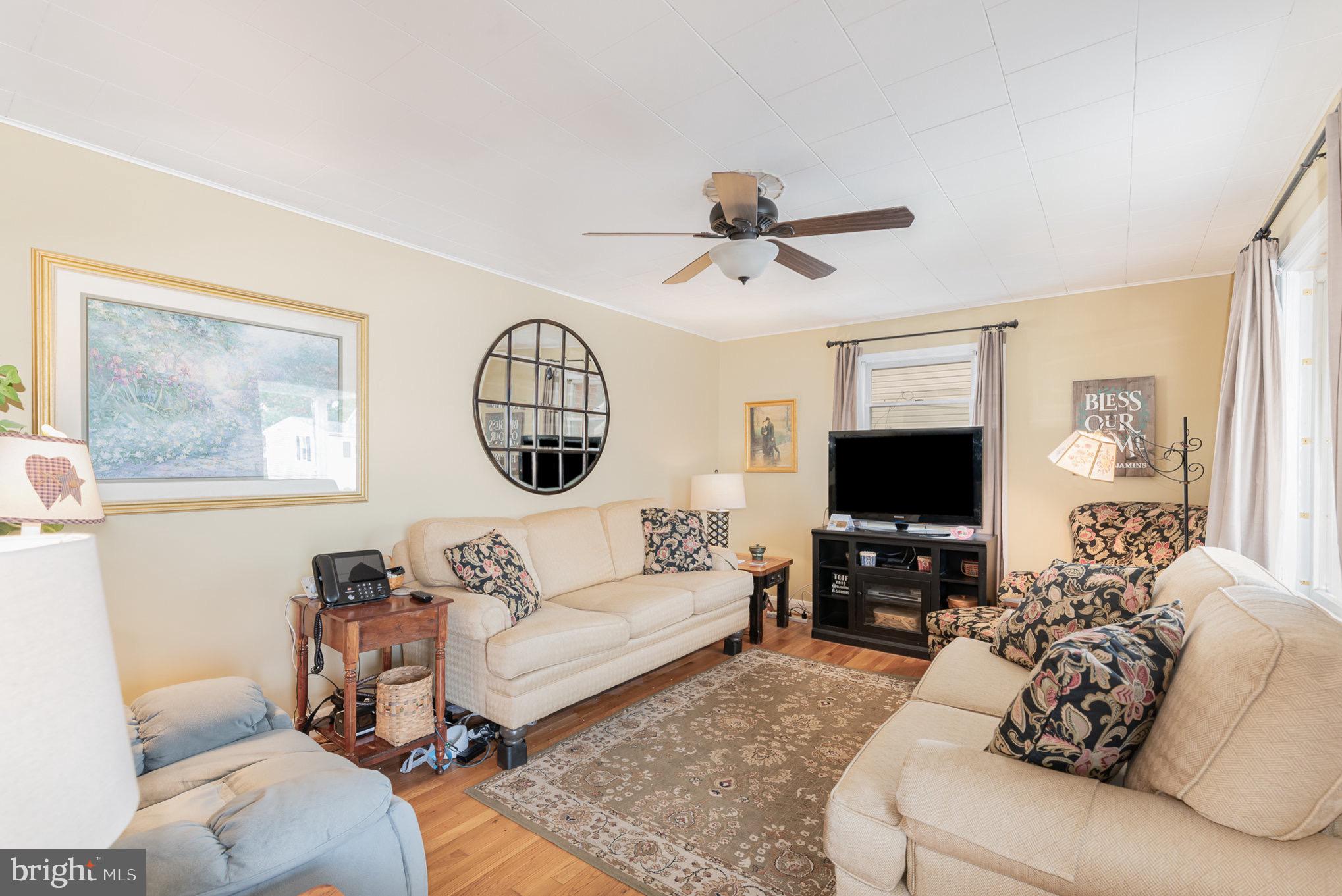 PARKVILLE HEIGHTS - Residential