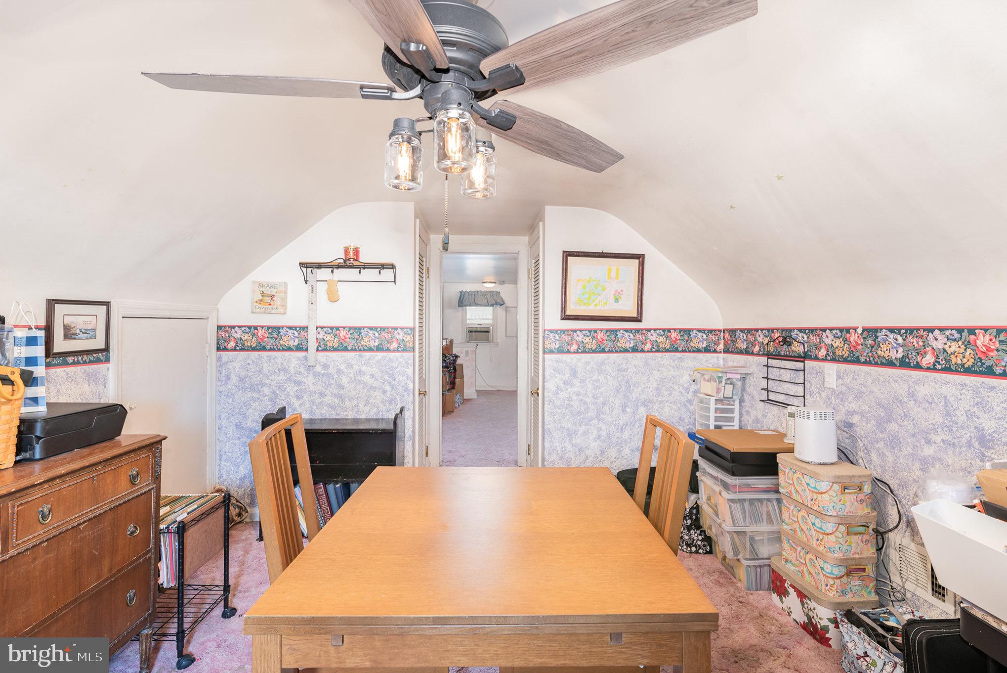 PARKVILLE HEIGHTS - Residential