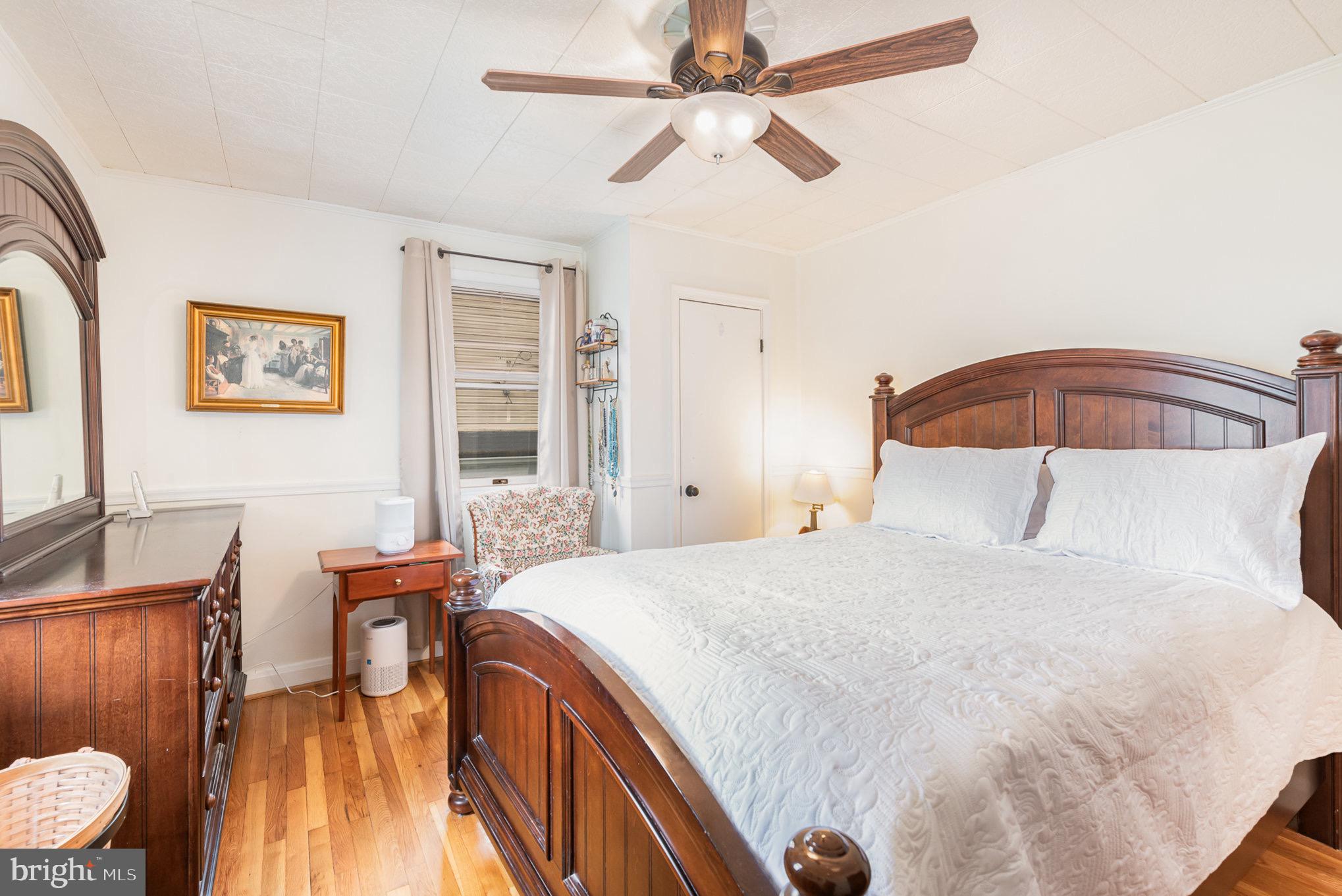 PARKVILLE HEIGHTS - Residential