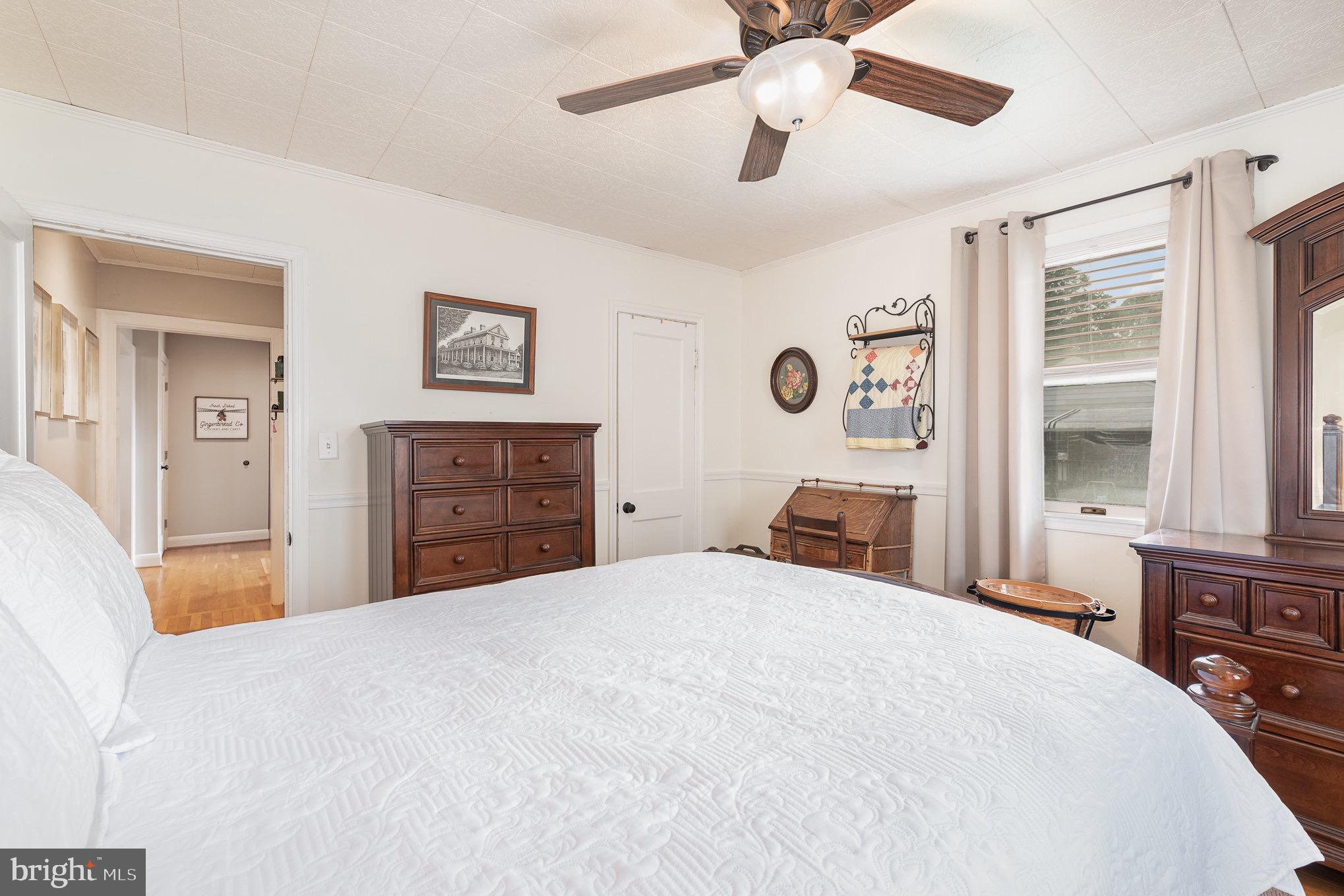 PARKVILLE HEIGHTS - Residential