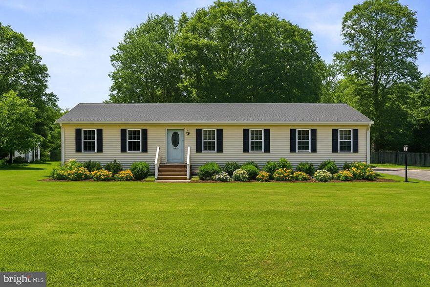 This great house just got greater with a price reduction! 125 Hoyt Street is one of the best values you’ll find on a 5-bedroom rambler in Fredericksburg. Imagine curling up in your freshly reimagined family room—our updated (digitally restyled) photos show how a simple furniture shift can make the space feel open, bright, and ready for your life to unfold. This 5-bedroom, 2.5-bath rambler sits on a flat half-acre at the start of a pleasant cul-de-sac, where you can easily envision kids riding bikes, neighbors waving hello, and weekend cookouts spilling into the yard. NO HOA means your inspiration is your own, whether that’s a garden, a play set, or a fire pit under the stars.
Inside, you’ll find a flowing layout with a sunny kitchen and dining area overlooking the backyard, a primary suite for your private retreat, and a bonus room that can be your home office, workout space, or playroom. Recent updates like a new HVAC (2024), serviced water heater, and a 9-year-young roof mean you can focus on making memories instead of making repairs. All just minutes from the VRE, Quantico, I-95, shopping, parks, and trails—your perfect blend of comfort, convenience, and possibility.