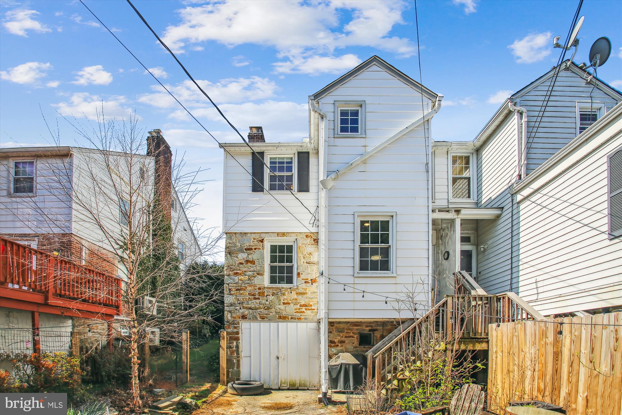 ARMAGH VILLAGE - Residential