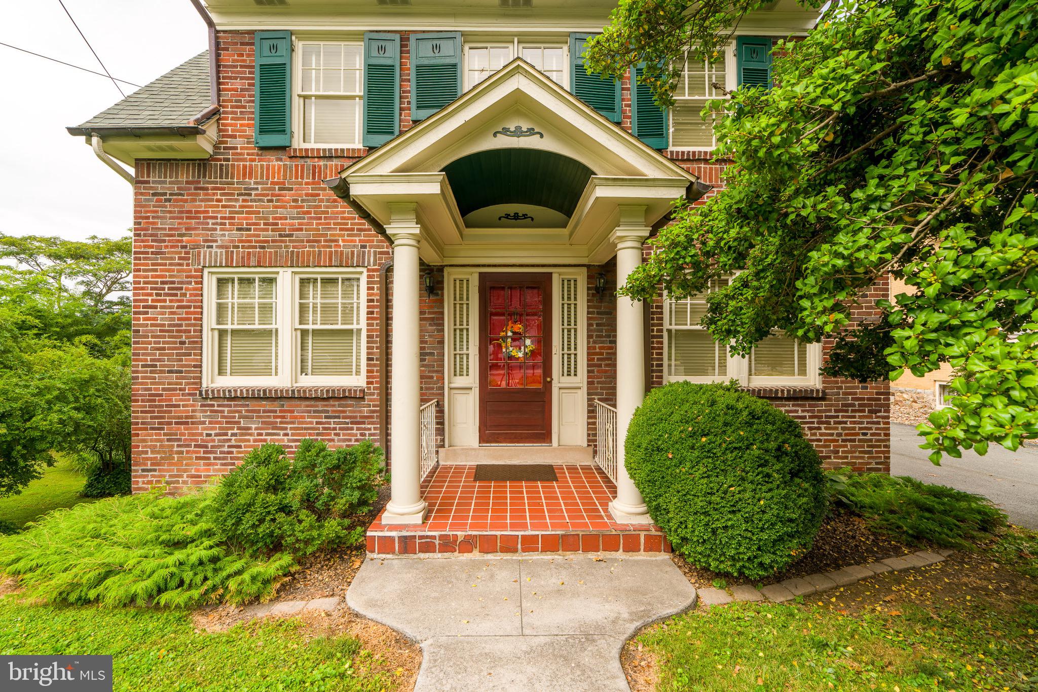 131 W MAIN STREET