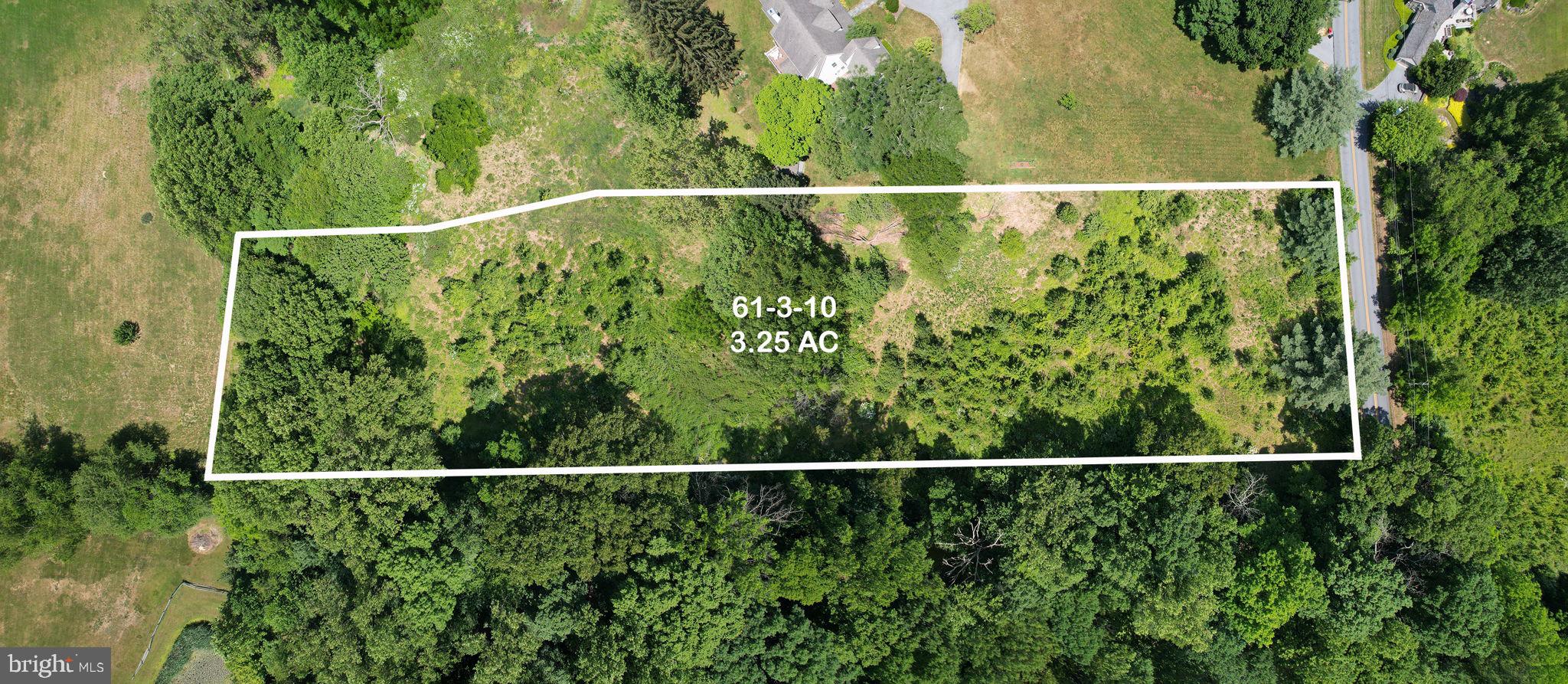 Excellent opportunity to design and build your new home in the award-winning Unionville Chadds Ford School District. This gorgeous lot in East Marlborough Township is on 3.2 acres and features wooded views. There is no builder tie in, however we can introduce you to a local builder if you need help with the construction process or your plans to be priced. This lot is conveniently located offFolly Hill Rd with easy access to West Chester, Kennett Square, Delaware, and Route 1 for easy commuting and in close proximity to shopping, restaurants and schools.