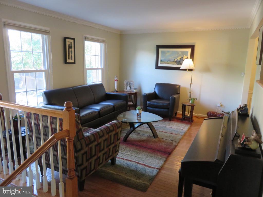 HAHN PROPERTY - Residential Lease