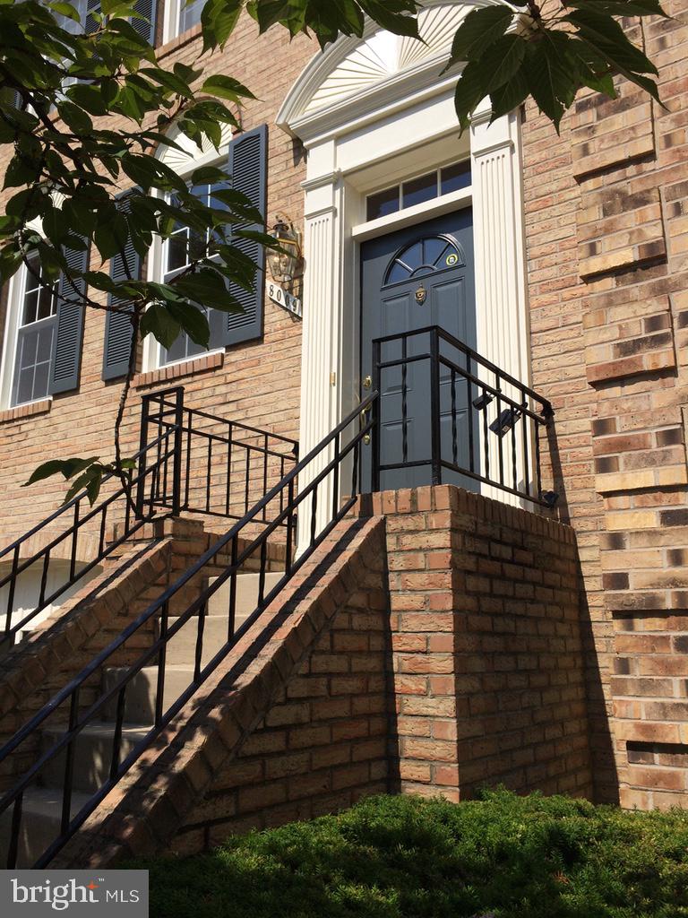 HAHN PROPERTY - Residential Lease