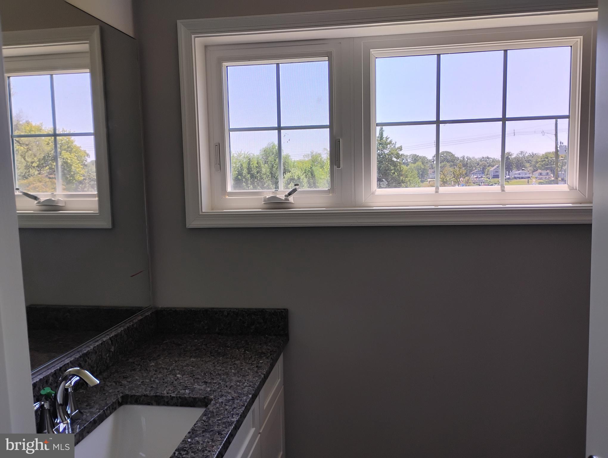 MAGOTHY BEACH - Residential