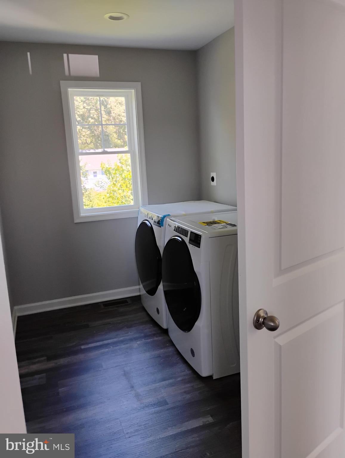 MAGOTHY BEACH - Residential