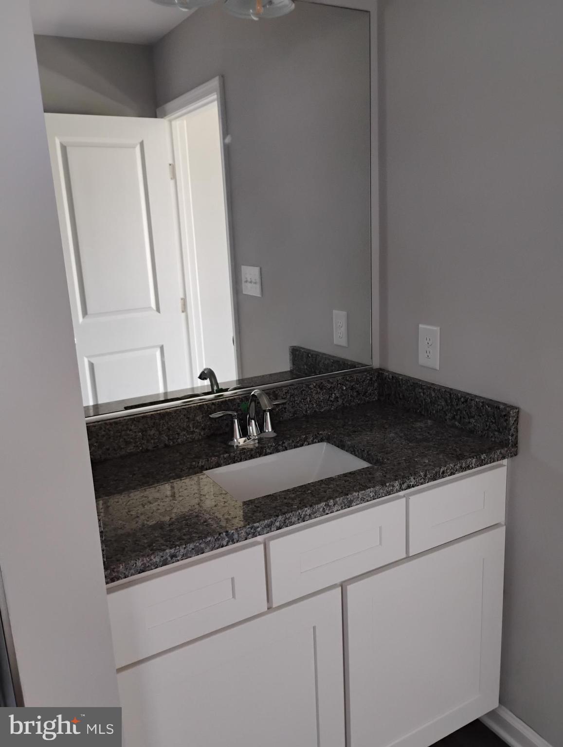 MAGOTHY BEACH - Residential