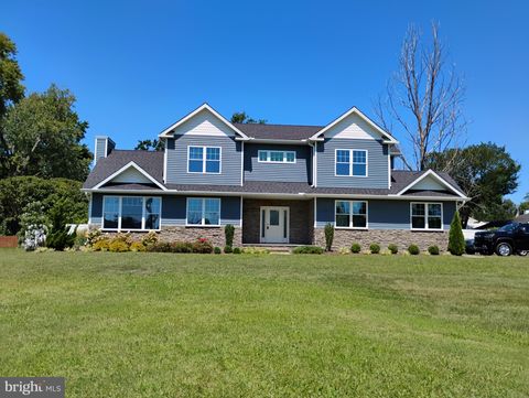 Homes For Sale - 342 Beach Avenue<br/> PASADENA, MD 21122