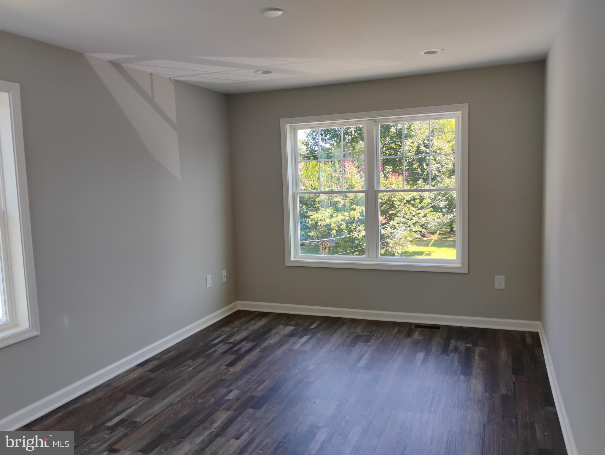 MAGOTHY BEACH - Residential