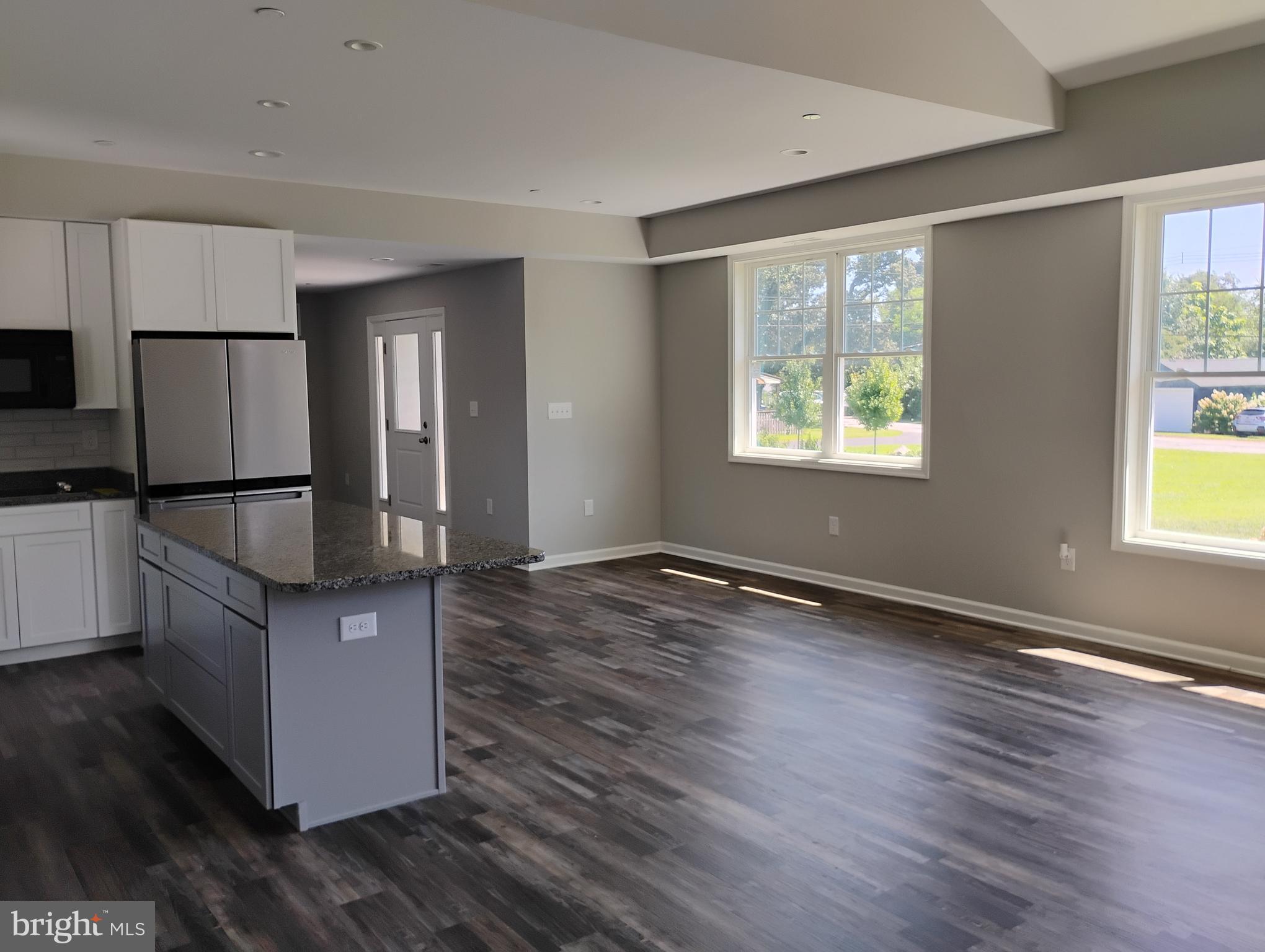 MAGOTHY BEACH - Residential