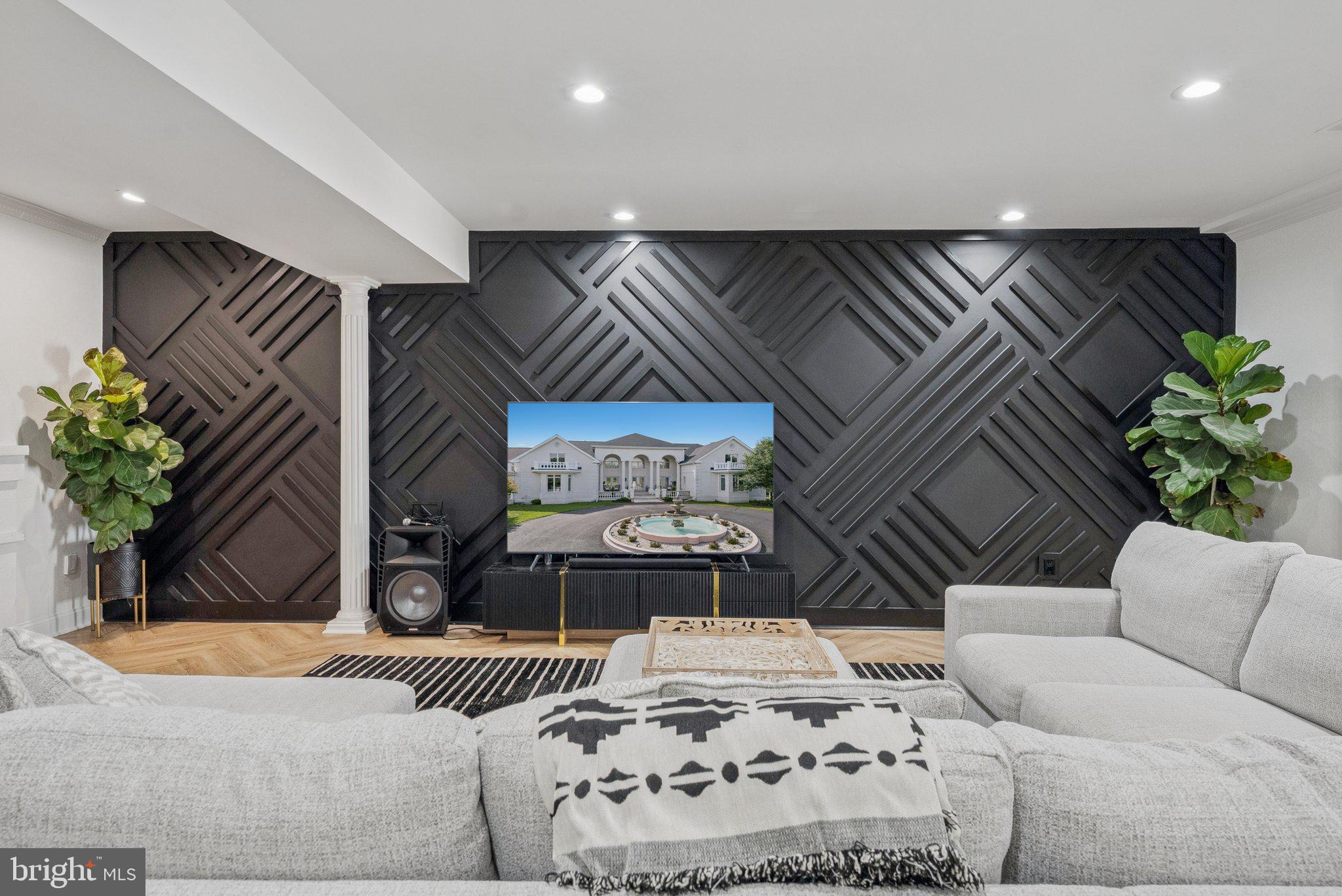 GREAT FALLS FOREST - Residential