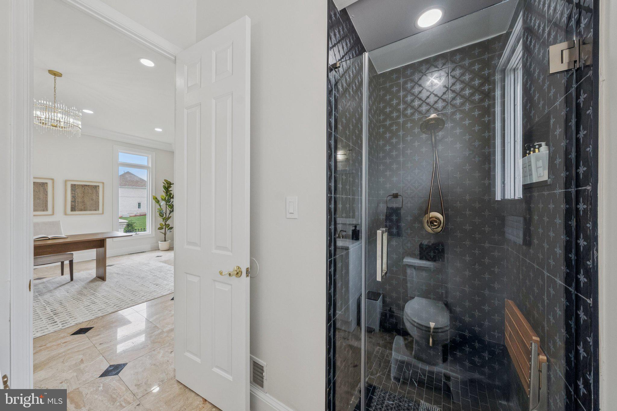 GREAT FALLS FOREST - Residential