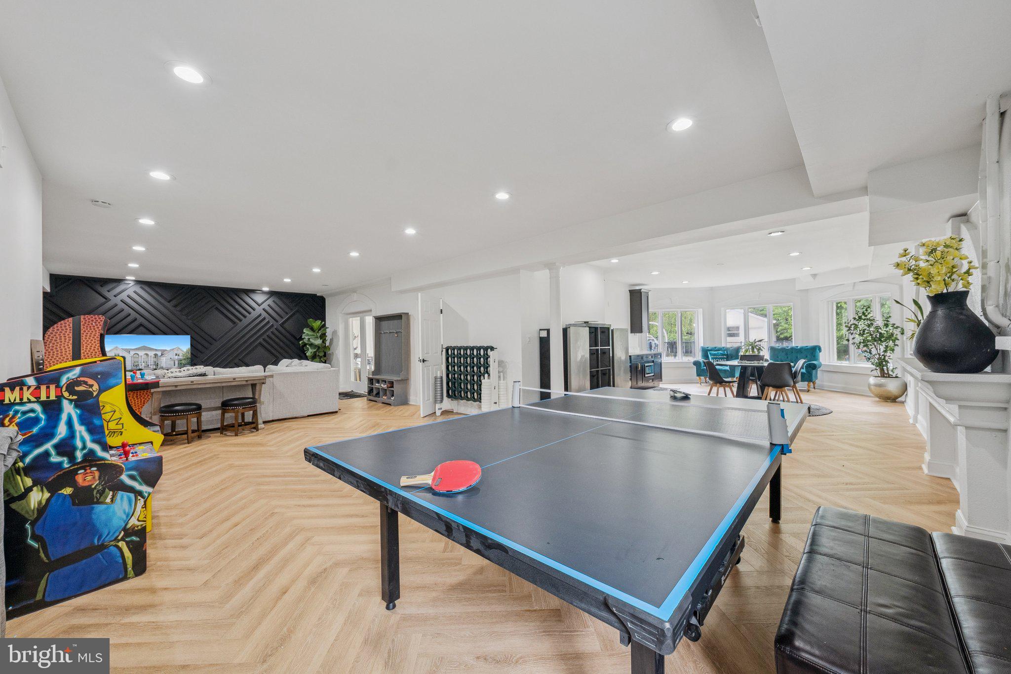 GREAT FALLS FOREST - Residential