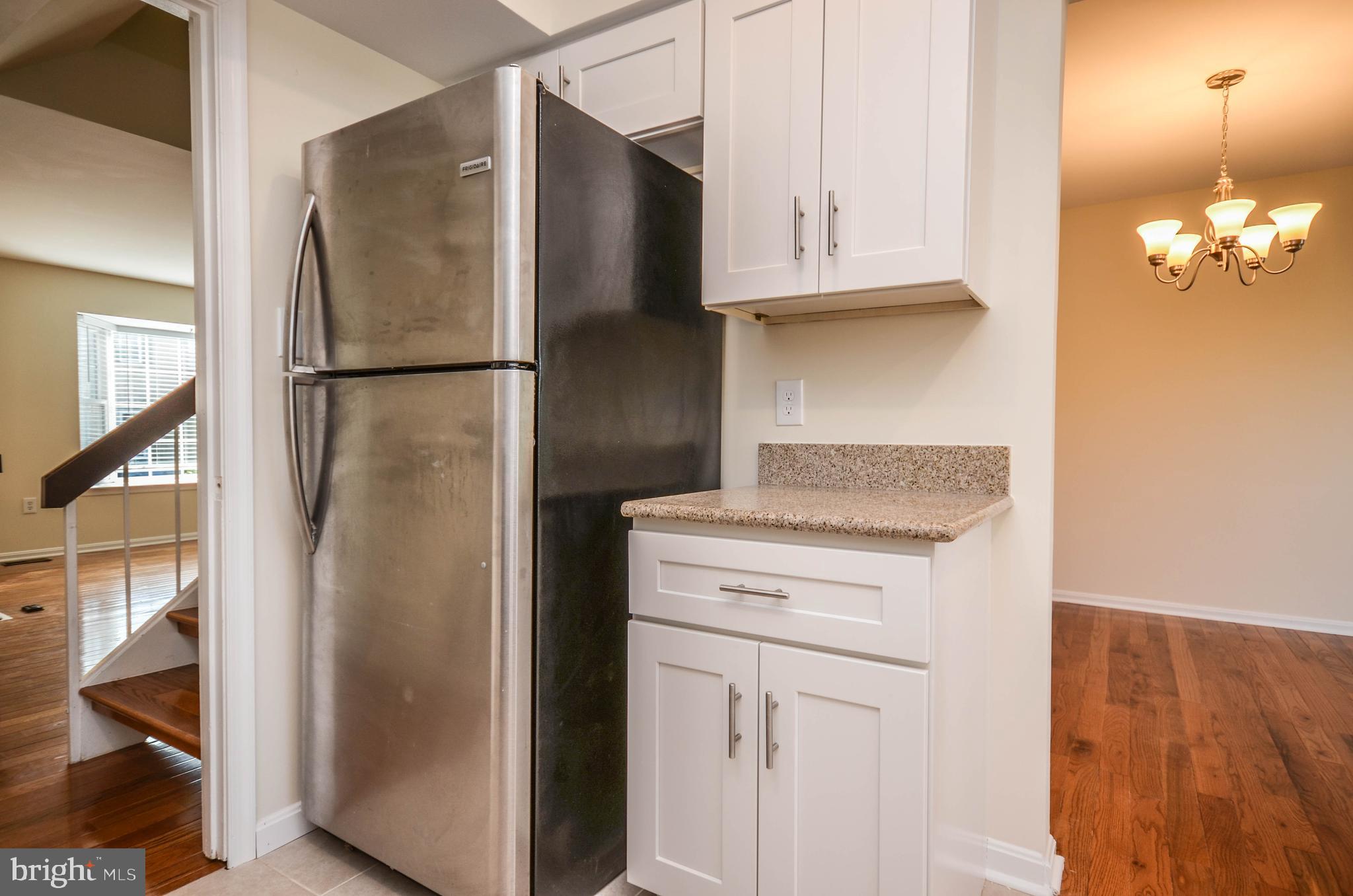 FOREST ESTATES - Residential Lease