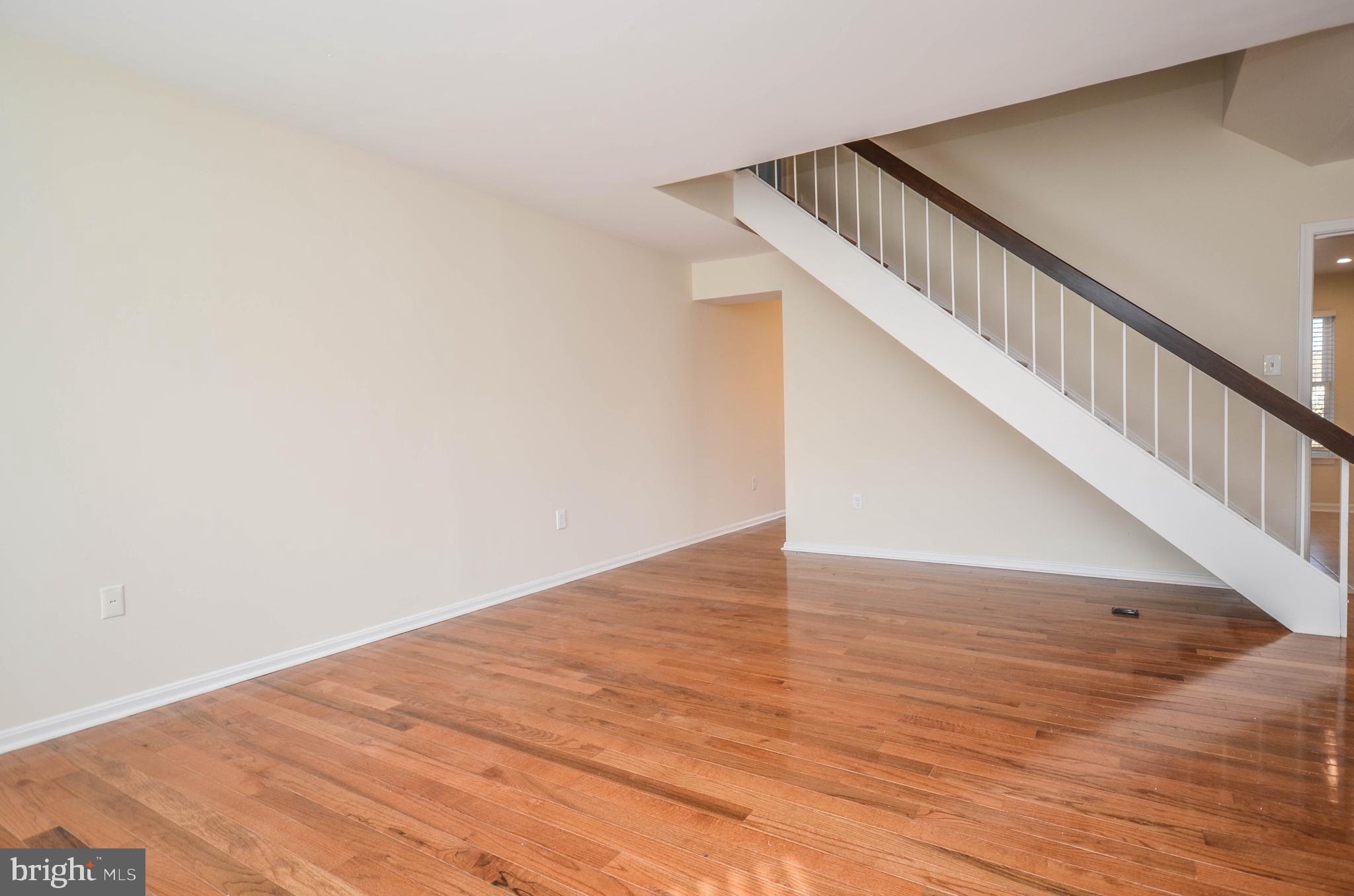 FOREST ESTATES - Residential Lease