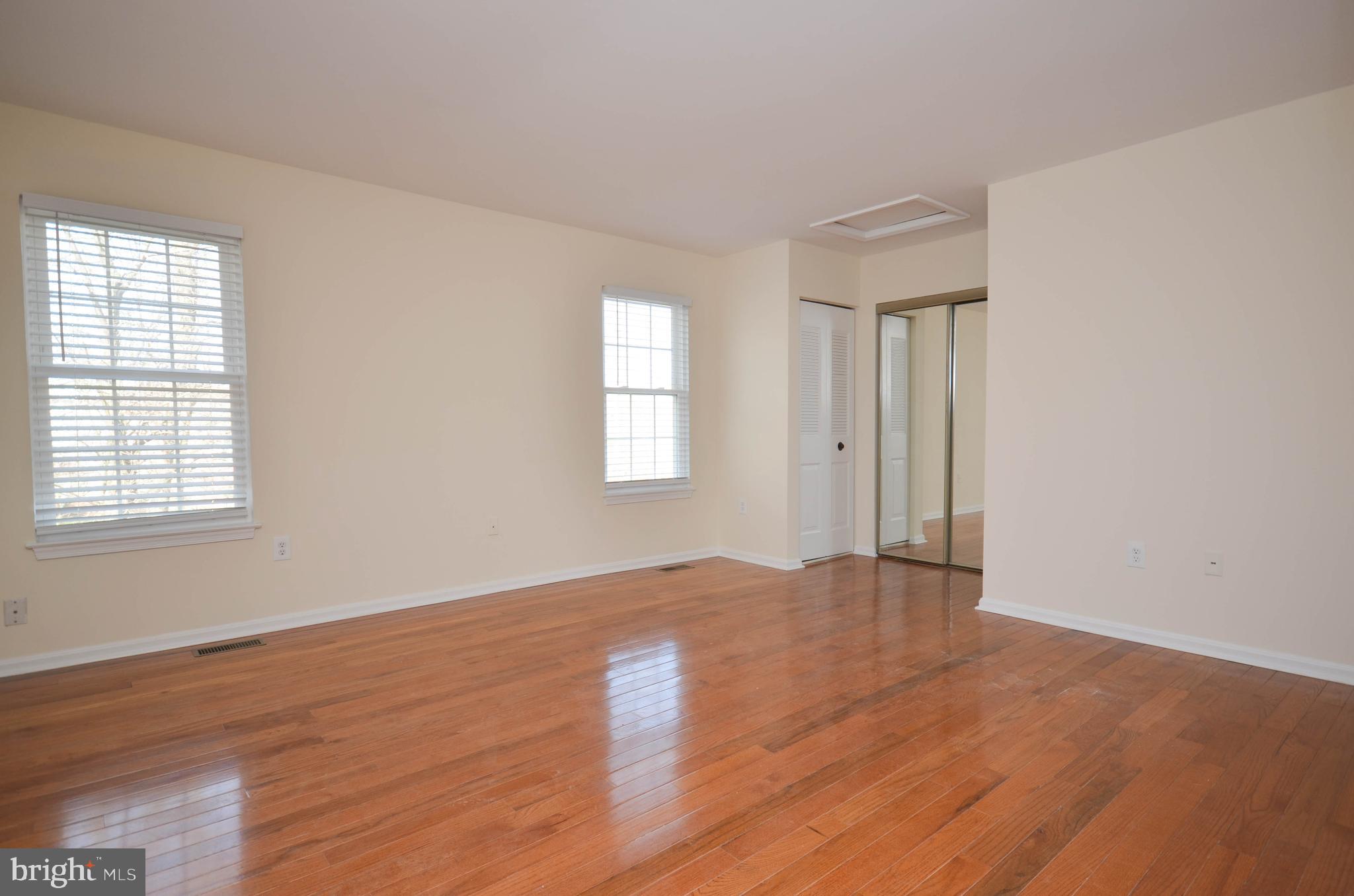 FOREST ESTATES - Residential Lease