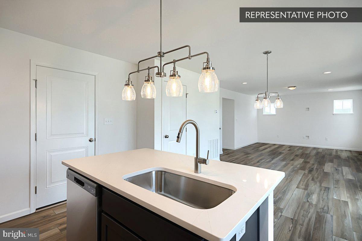 HILLS AT VALLEY VIEW - Residential