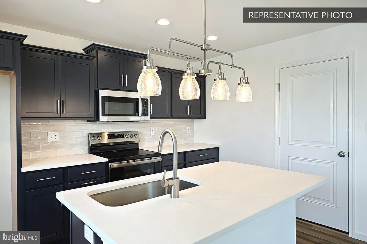 HILLS AT VALLEY VIEW - Residential