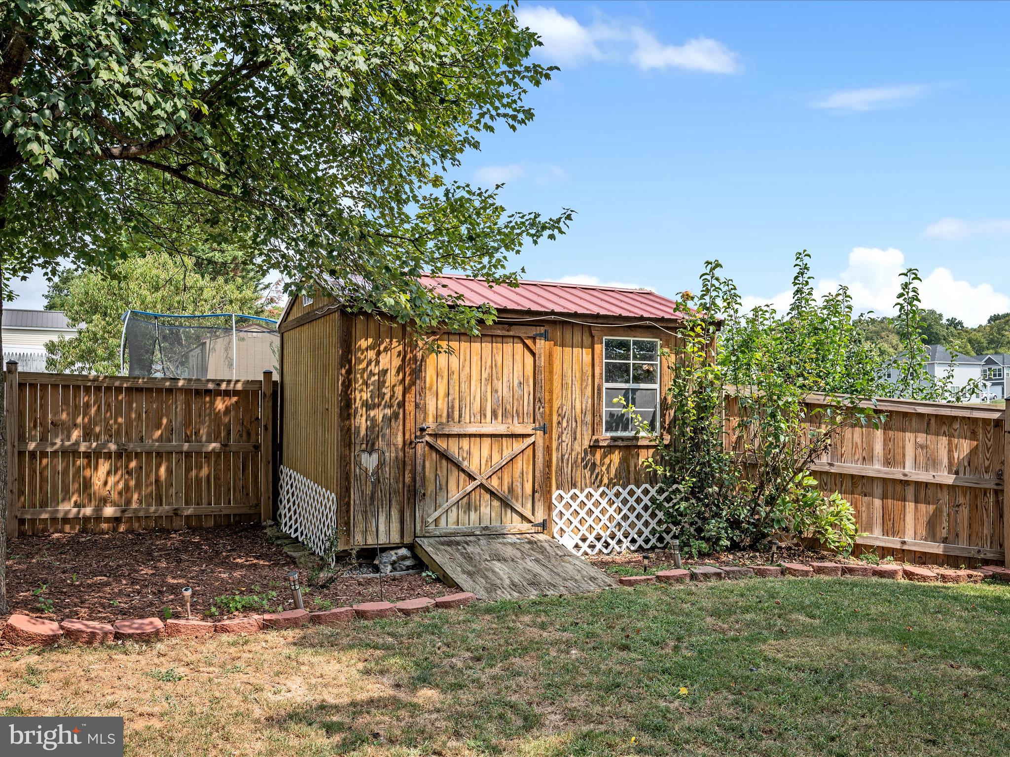 BENTWOOD ESTATES - Residential