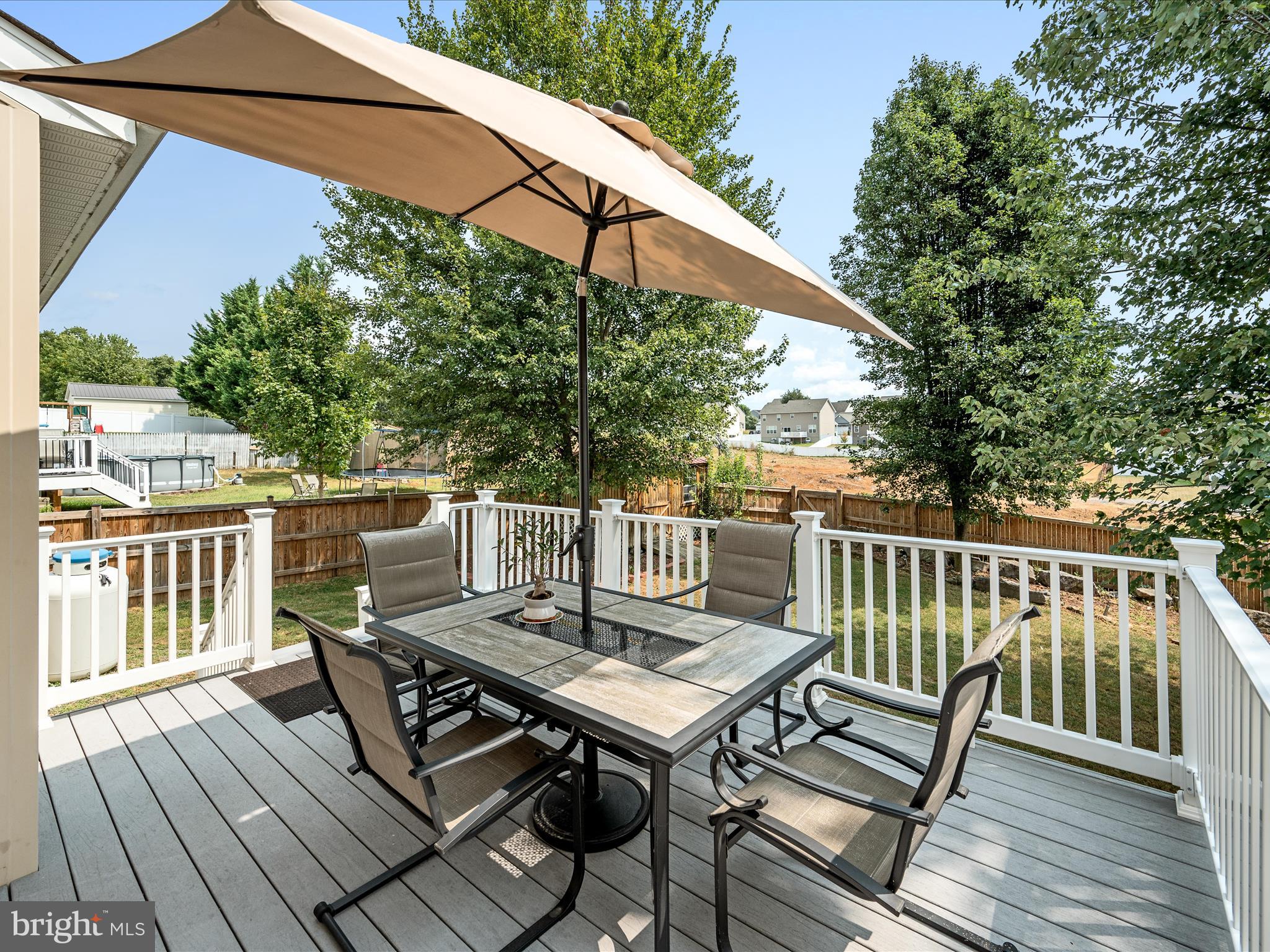 BENTWOOD ESTATES - Residential