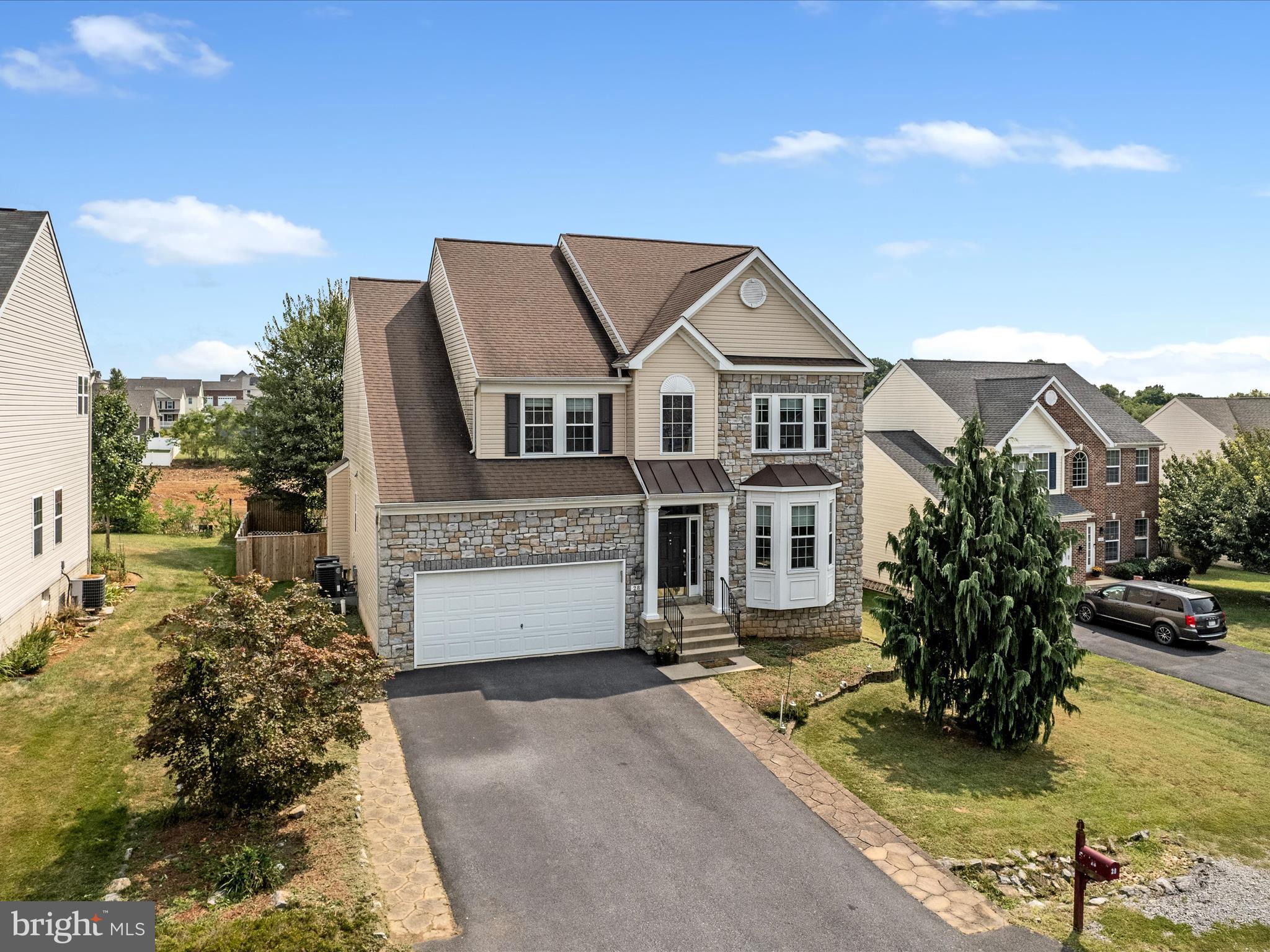 BENTWOOD ESTATES - Residential