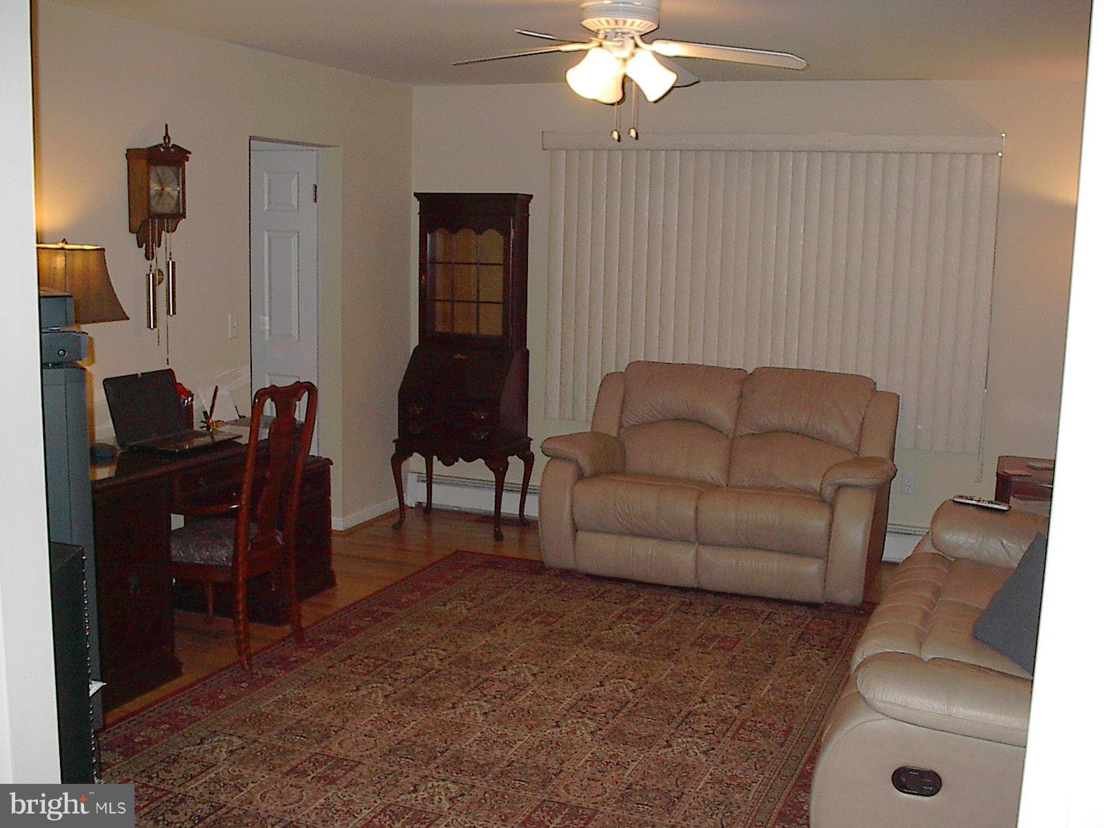 GLENDALE TERRACE - Residential