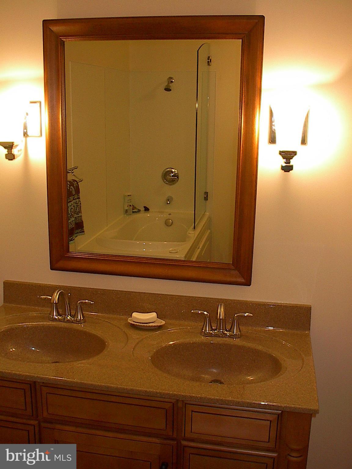 GLENDALE TERRACE - Residential