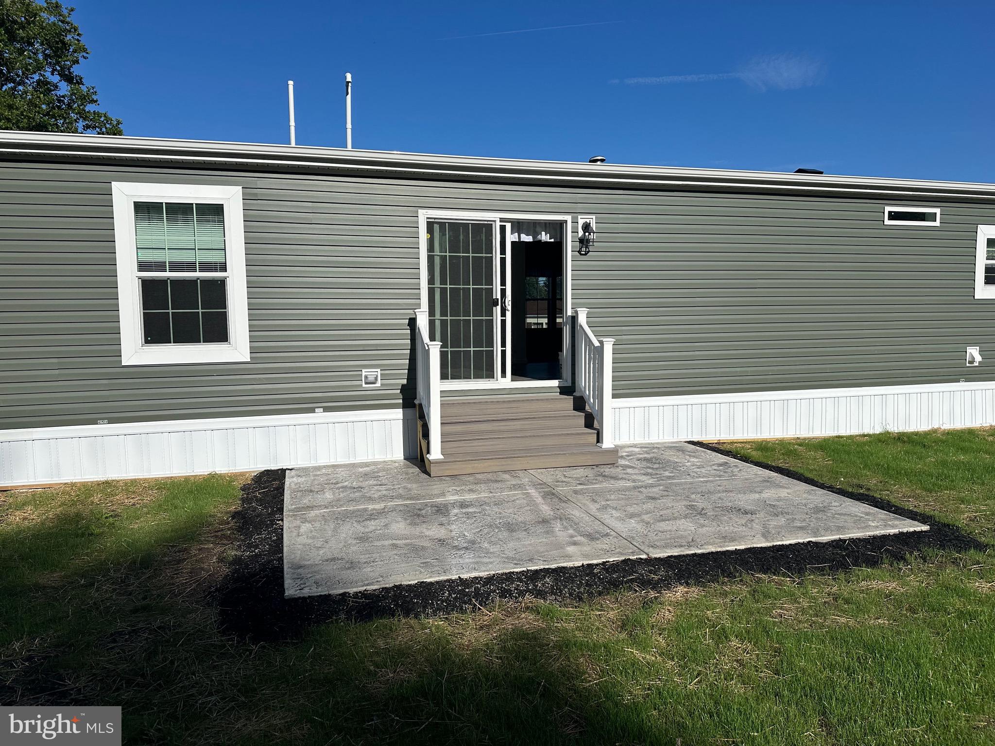 MELODYLAKESCNTRYCLUB - Residential