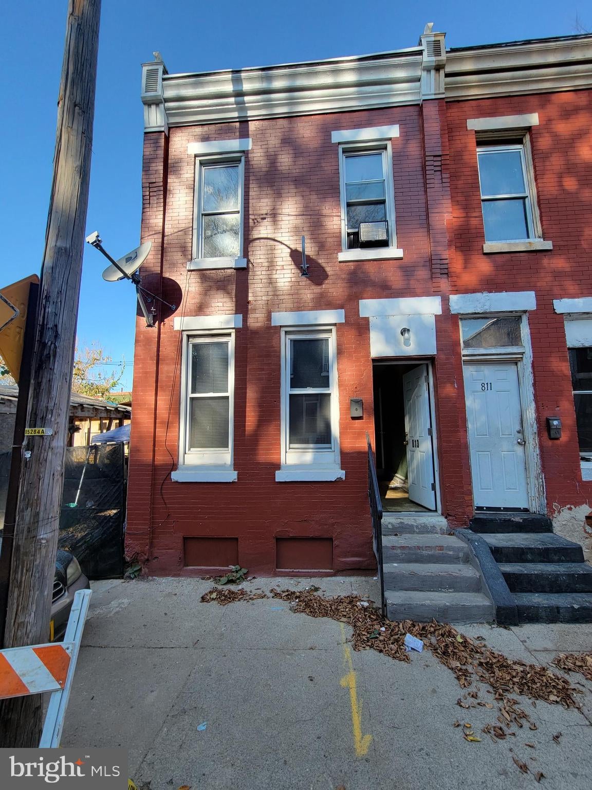 813 W BIRCH STREET
