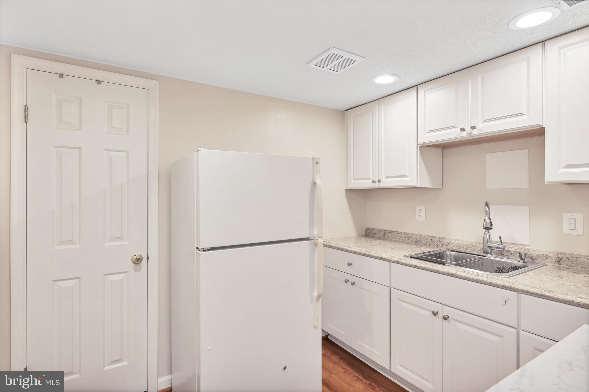 AFTON GLEN - Residential